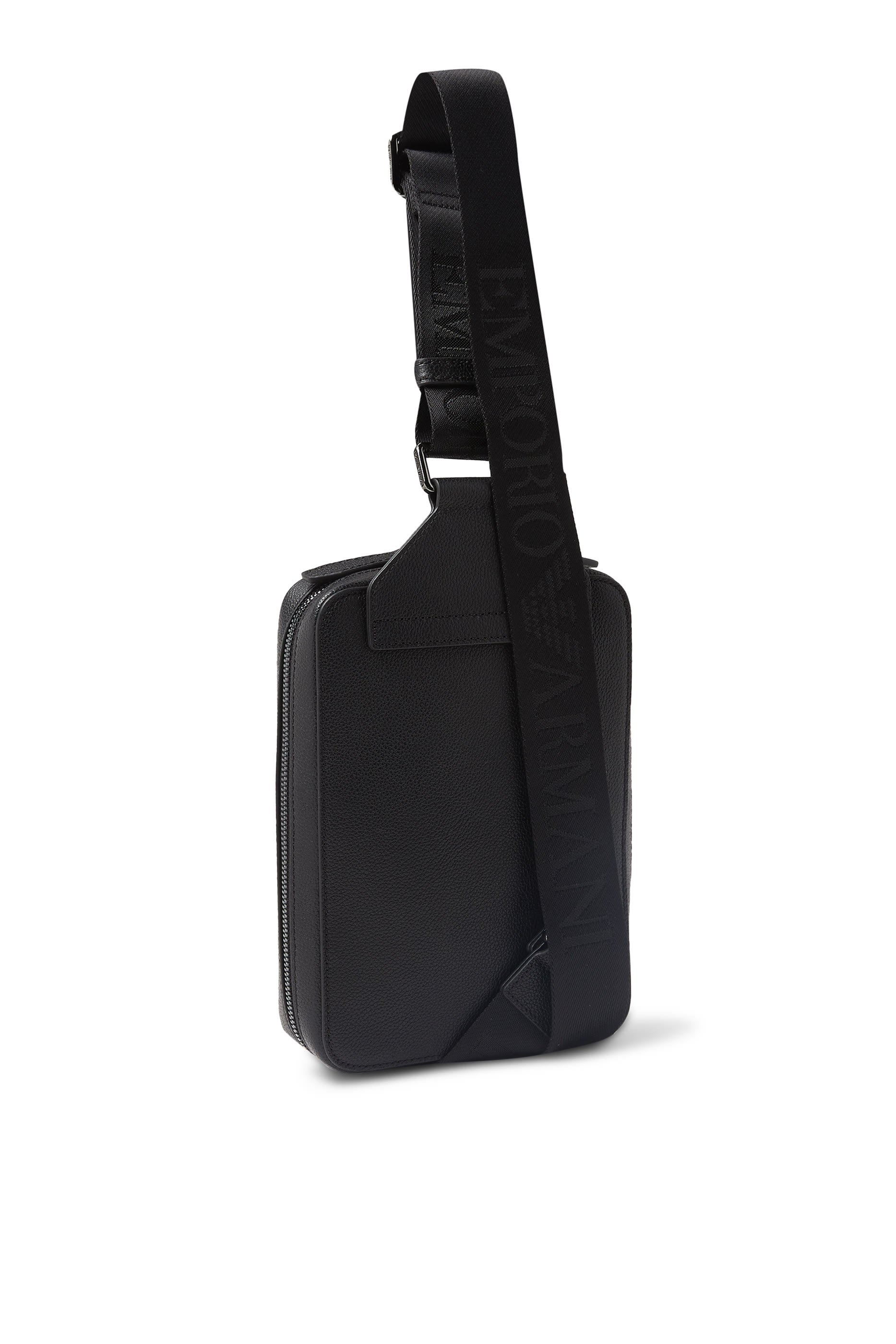 حقيبة كروس بودي صغيرة بشعار الماركة