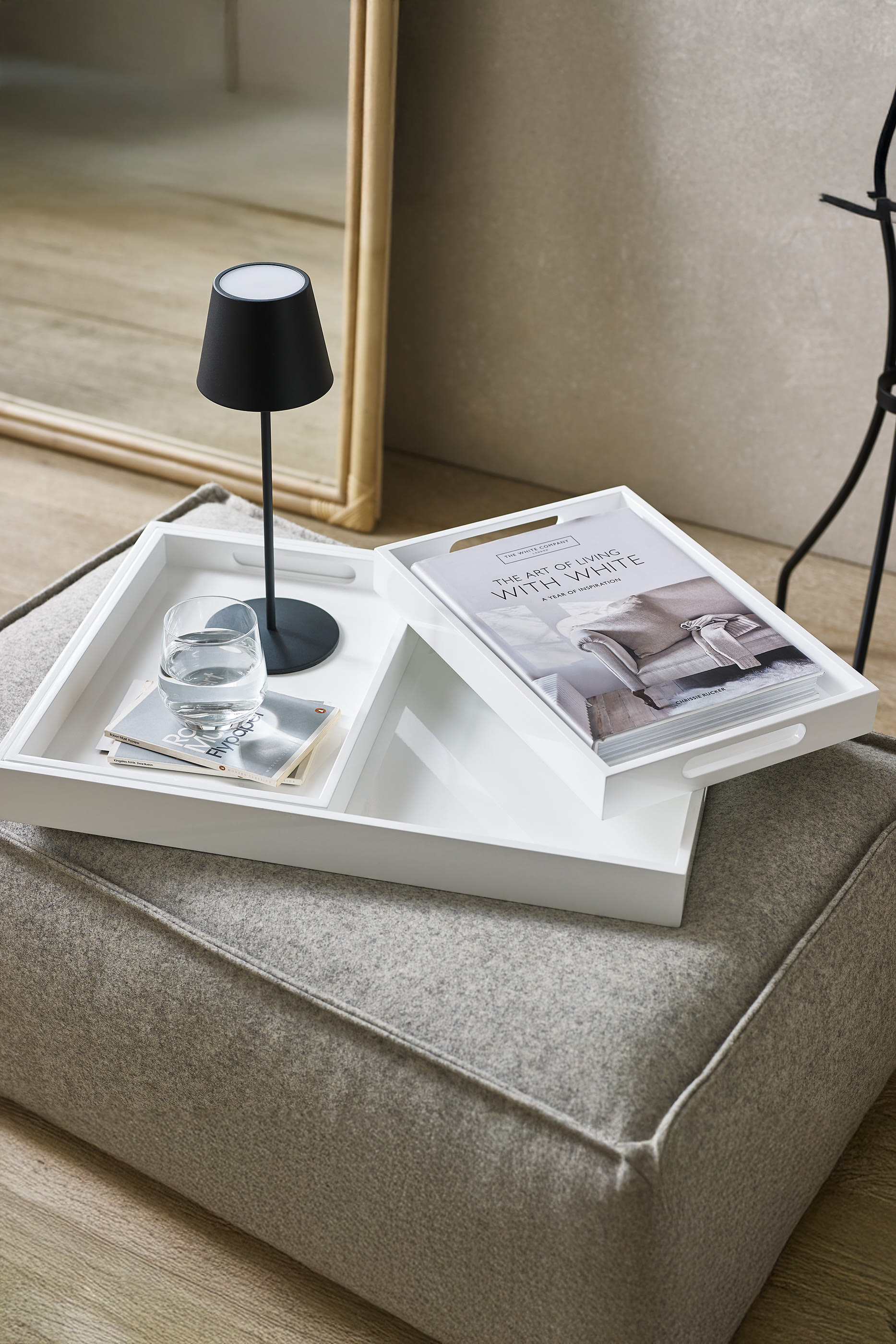 مجموعة صواني كبيرة مطلية بتصميم مستطيل