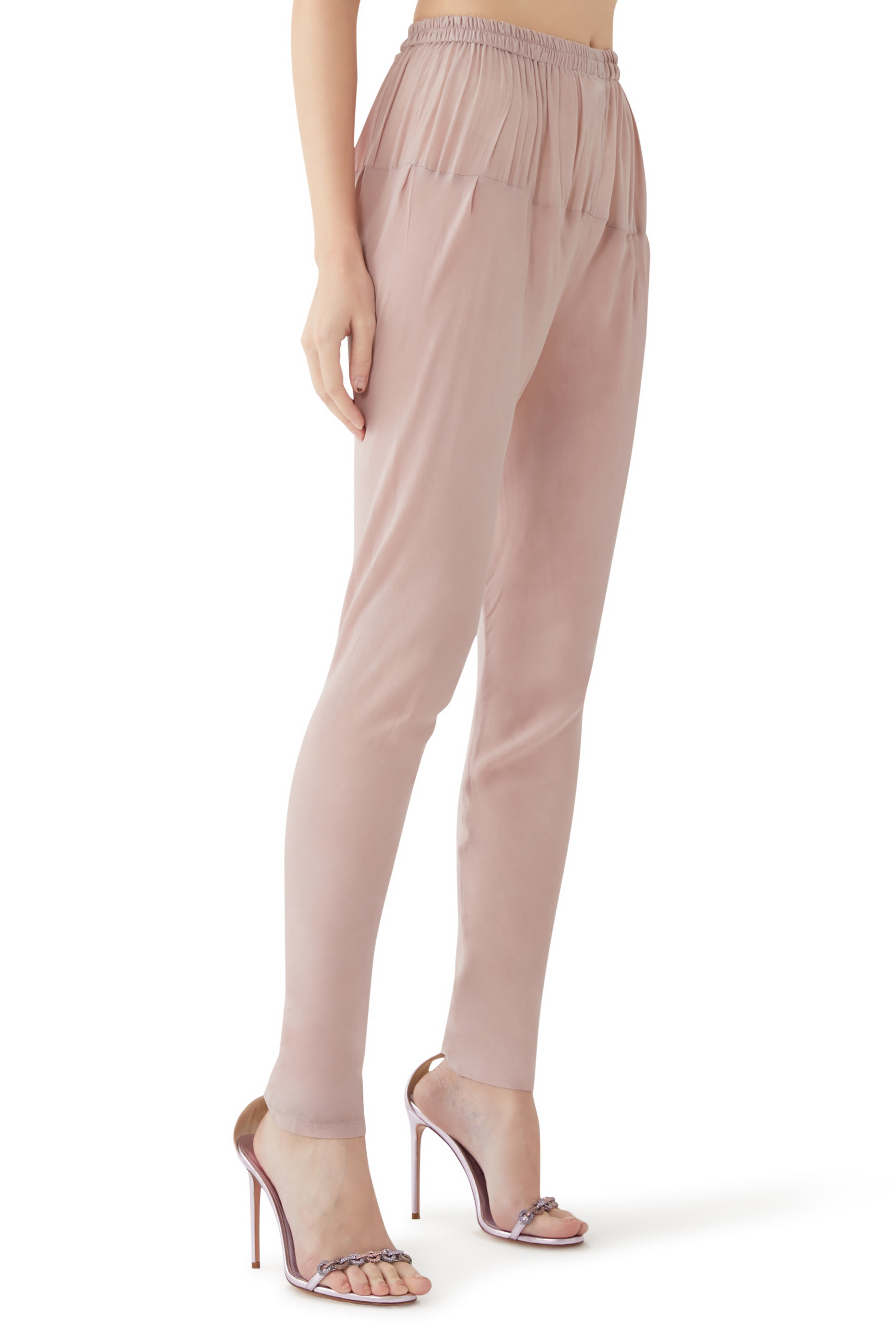 طقم جورجيت كورتا بتطريز