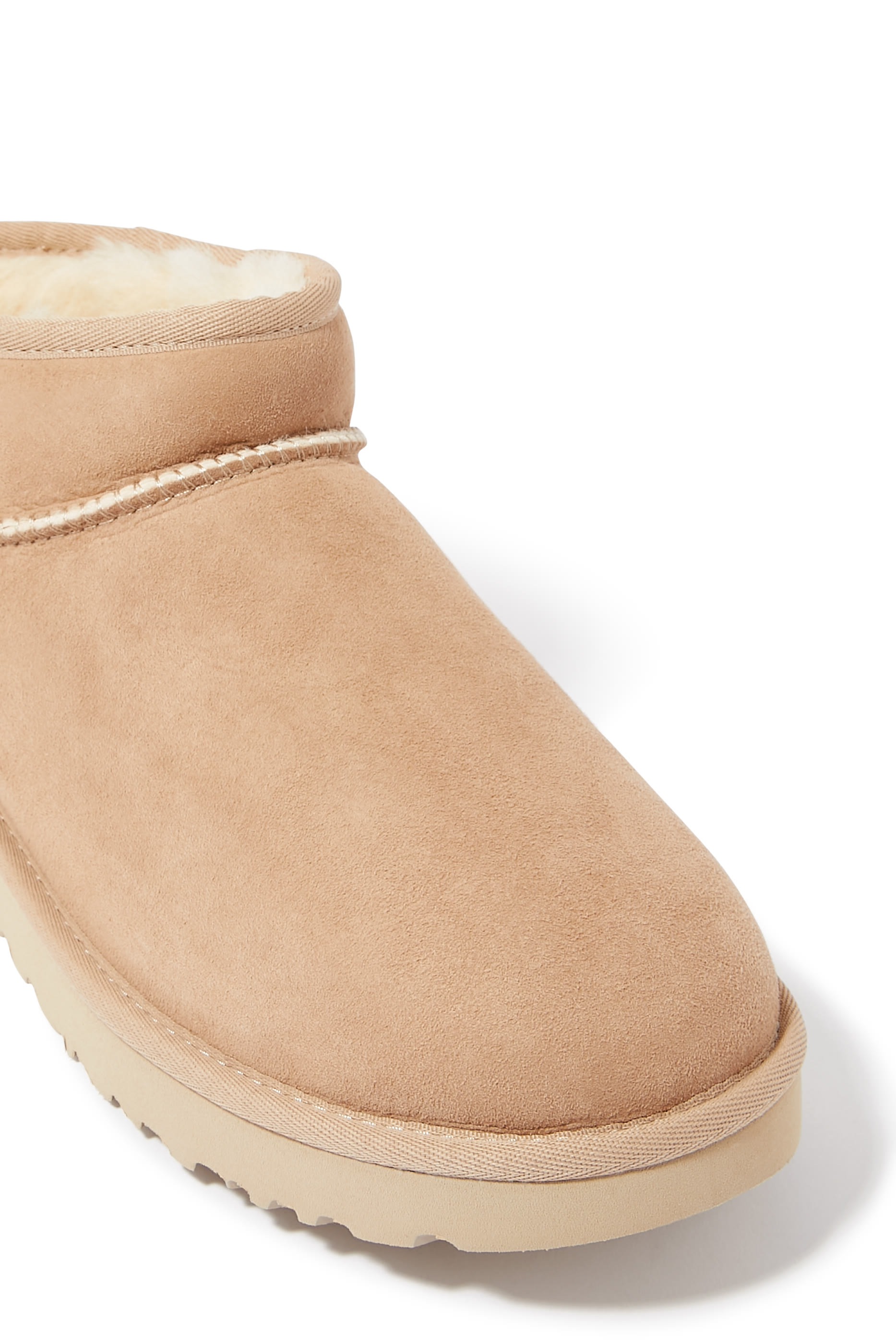 بوت قصير كلاسيك ألترا