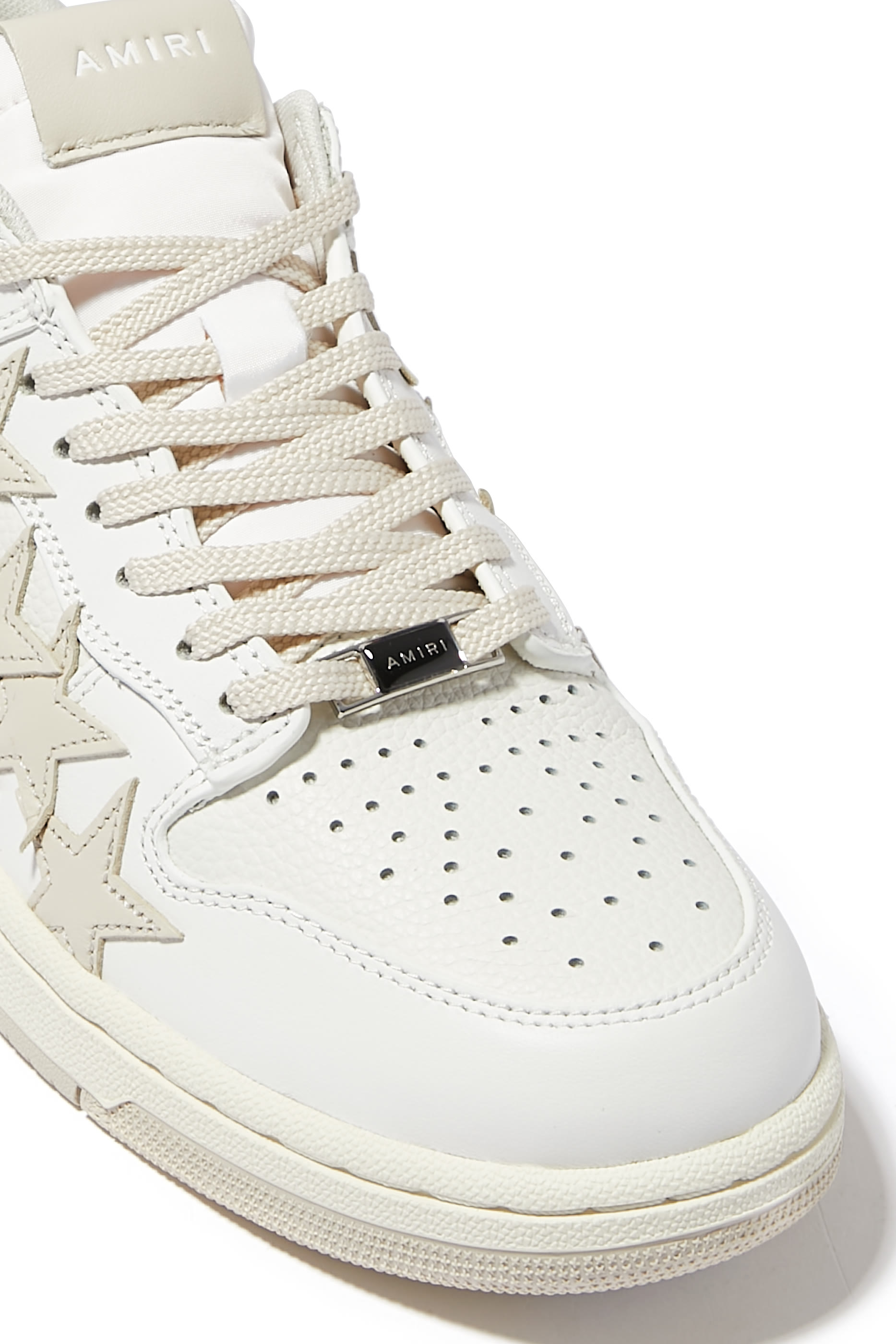 سنيكرز بنجوم وكاحل منخفض