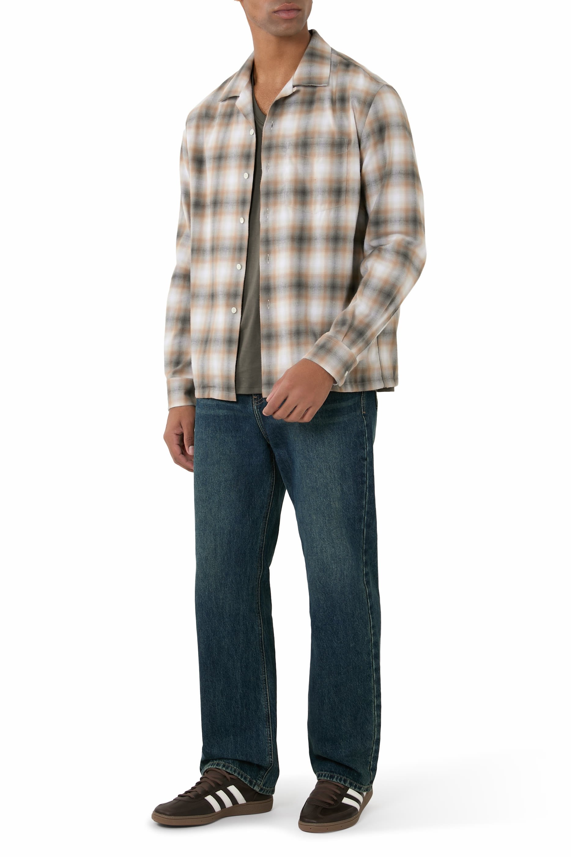 حذاء هاندبول سبيزيال