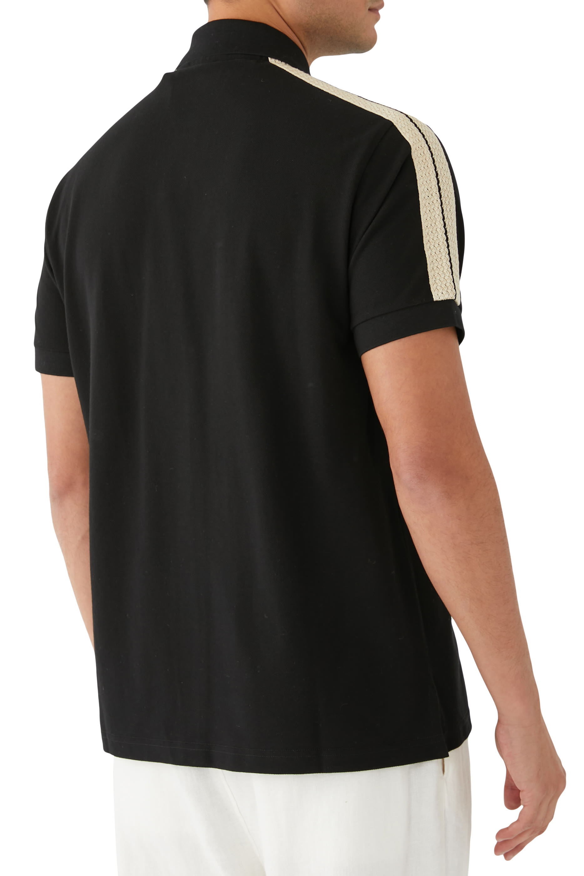 قميص بولو رياضي بحروف شعار الماركة