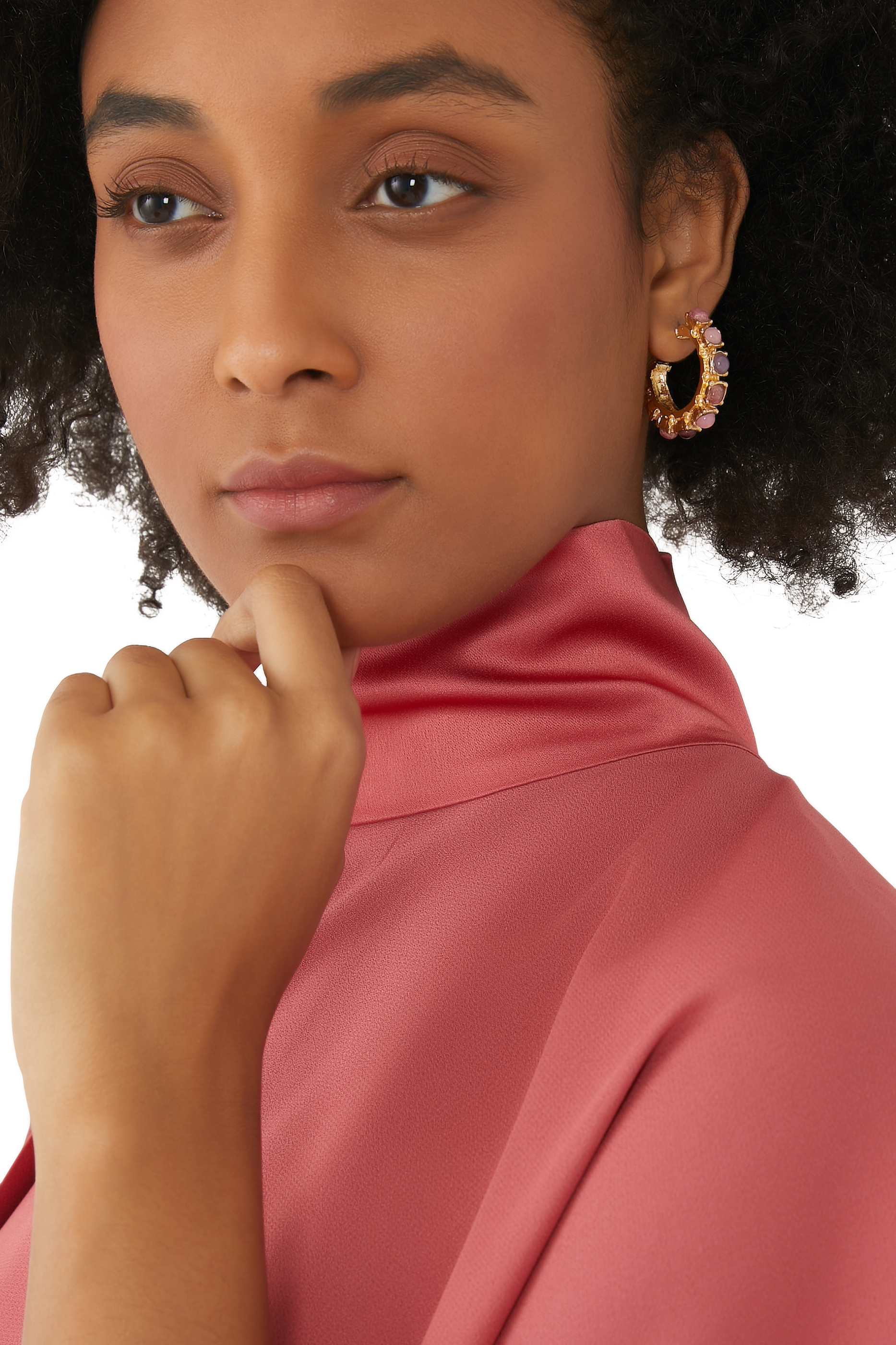 أقراط دائرية باريلي معدن مطلي بالذهب