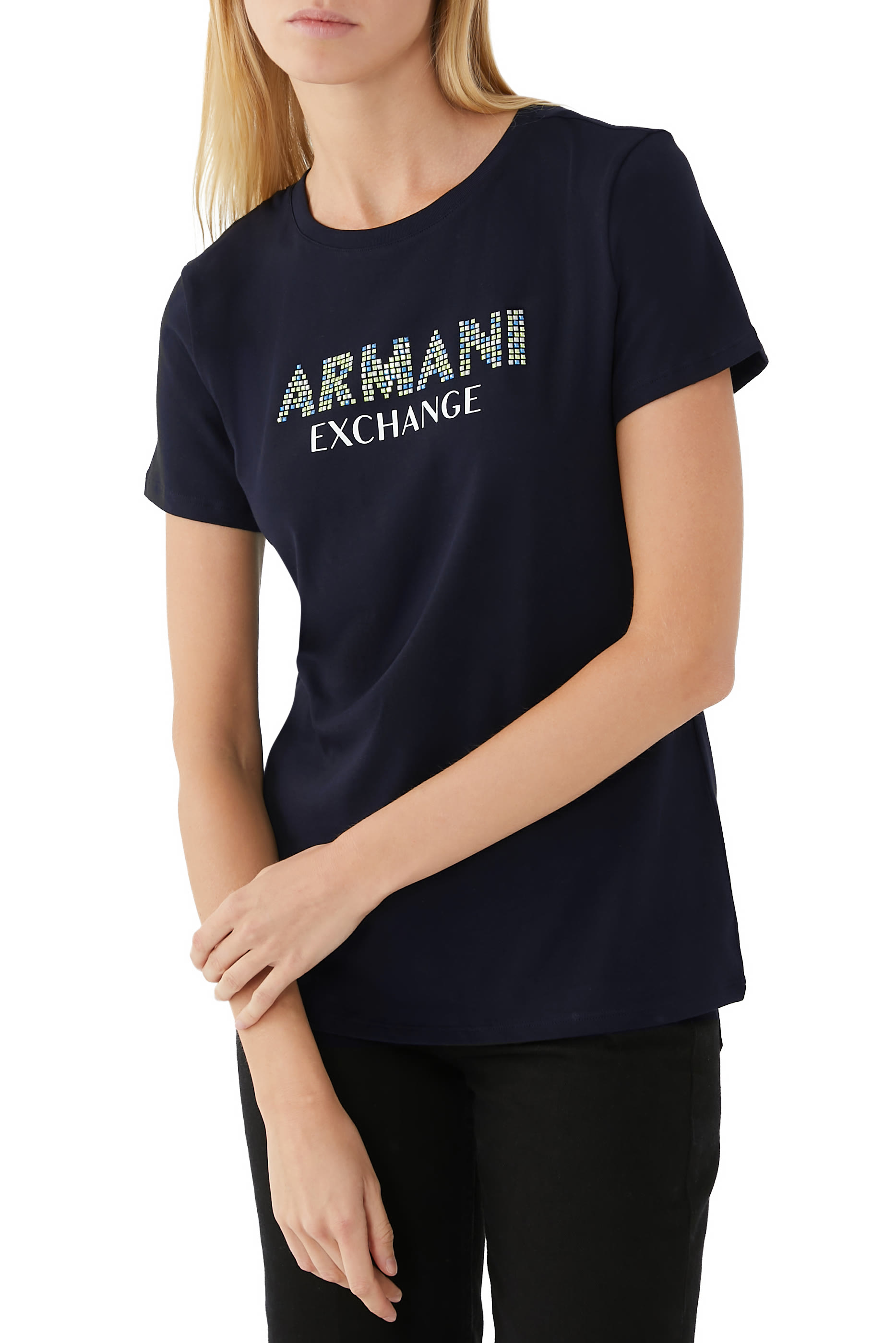 تيشيرت بشعار الماركة