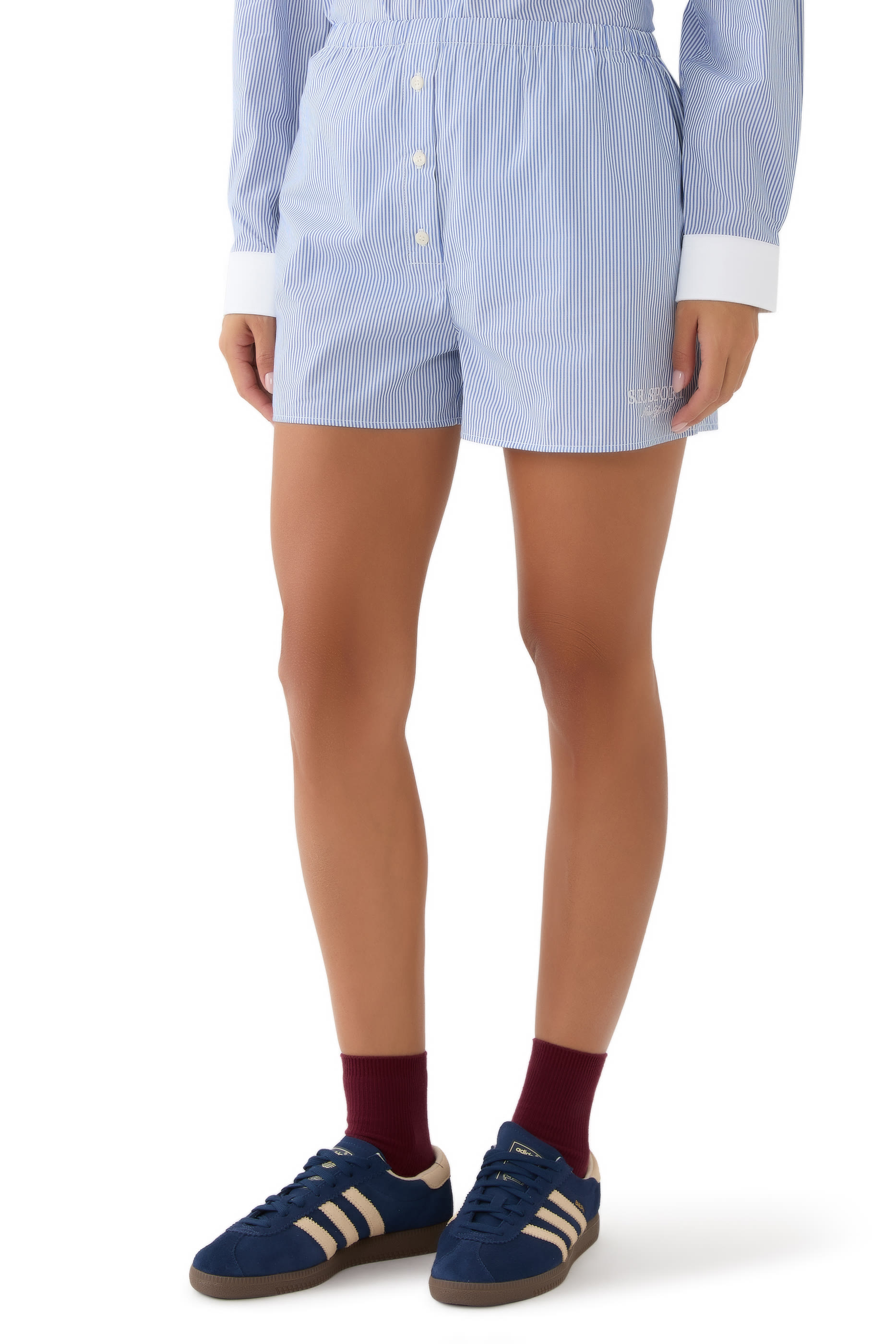 شورت بوكسر اس ار رياضي قصير