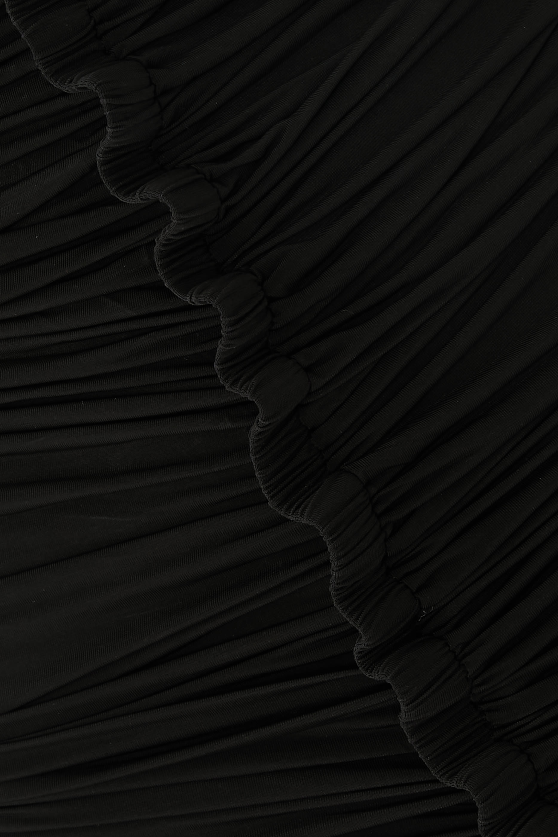 فستان راتشد قصير بأكمام طويلة