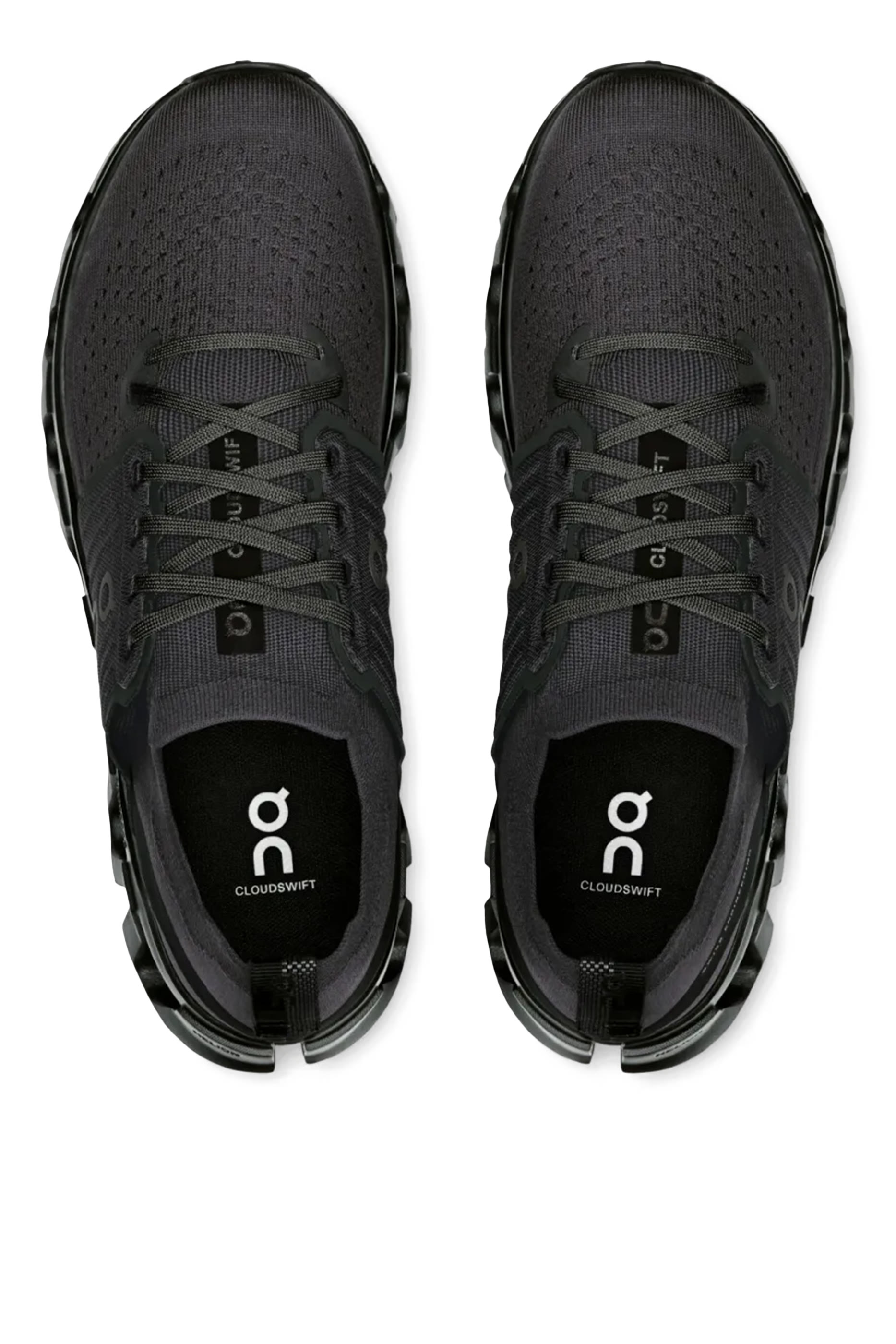 سنيكرز كلاود سويفت 4