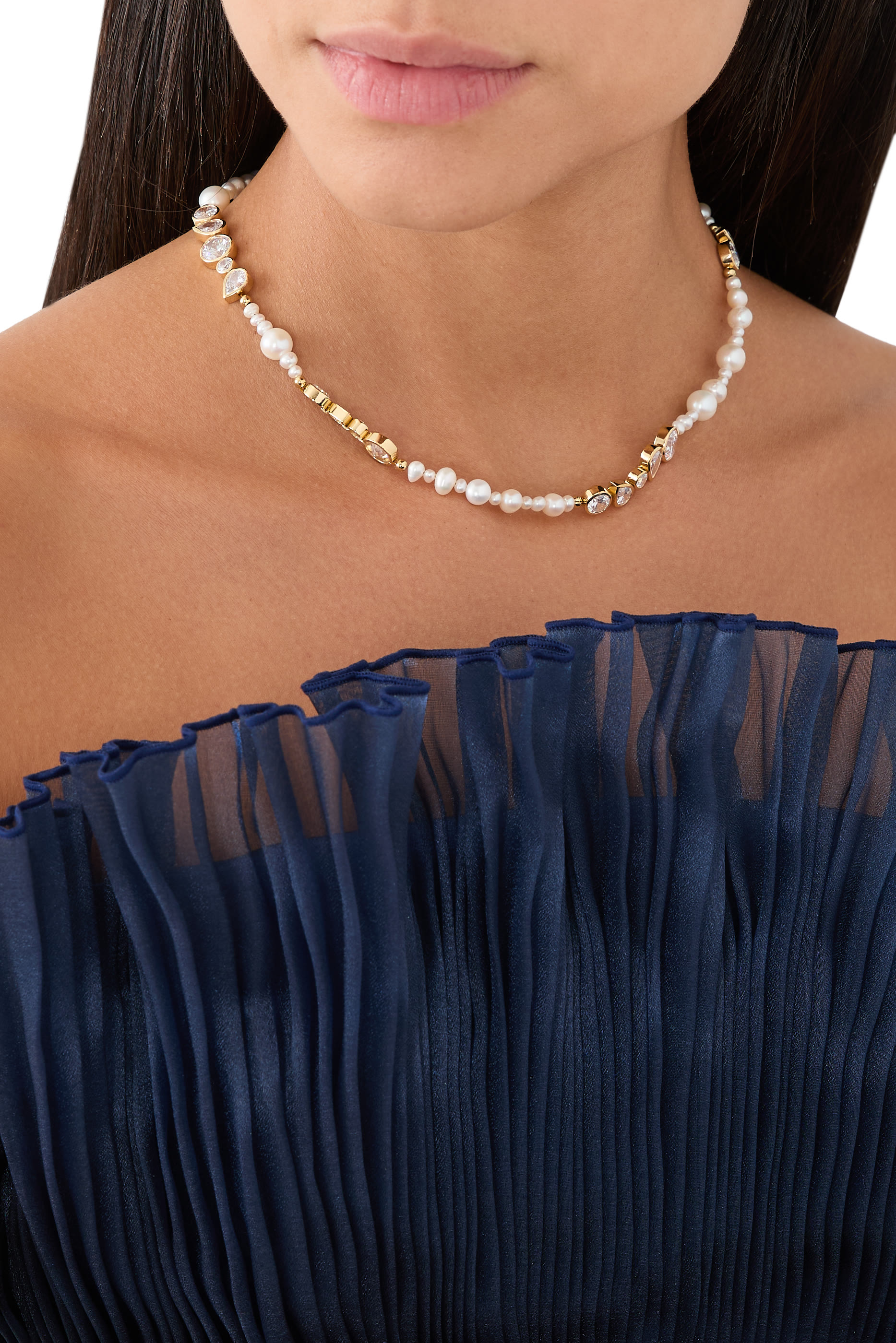 قلادة جليتش مزينة باللؤلؤ وأحجار زركونيا مكعبة، فضة استرلينية معاد تدويرها مطلية بذهب أصفر عيار 14