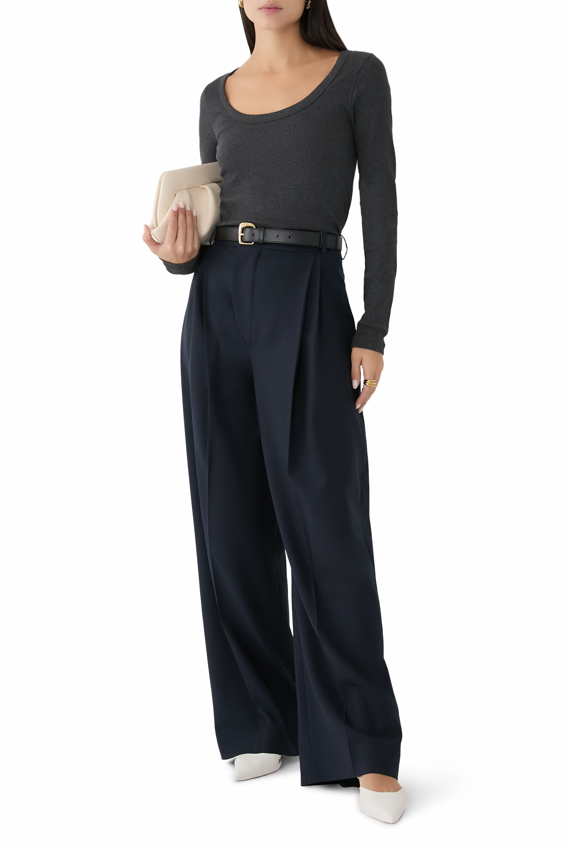 بلوزة كلاسيكية نسيج مضلع