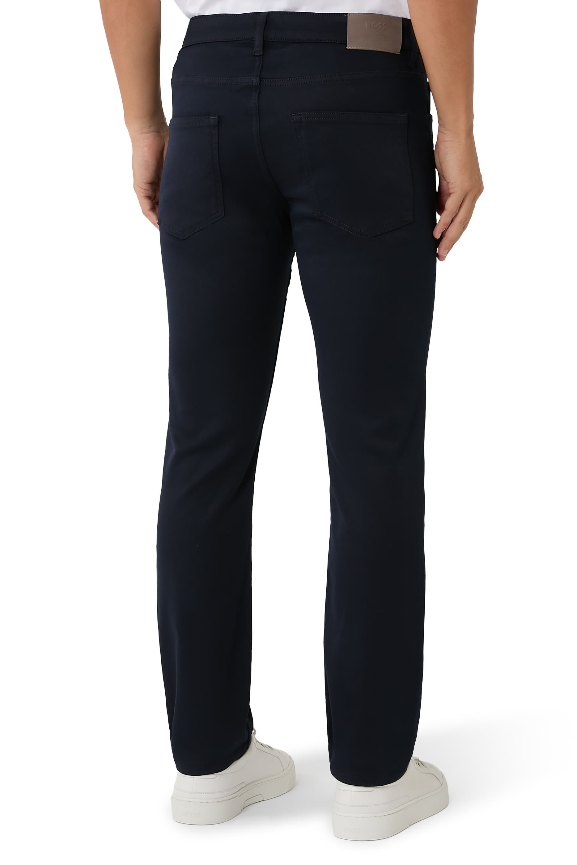 بنطال جينز ديلاوير بوس x أستون مارتن بقصة ضيقة