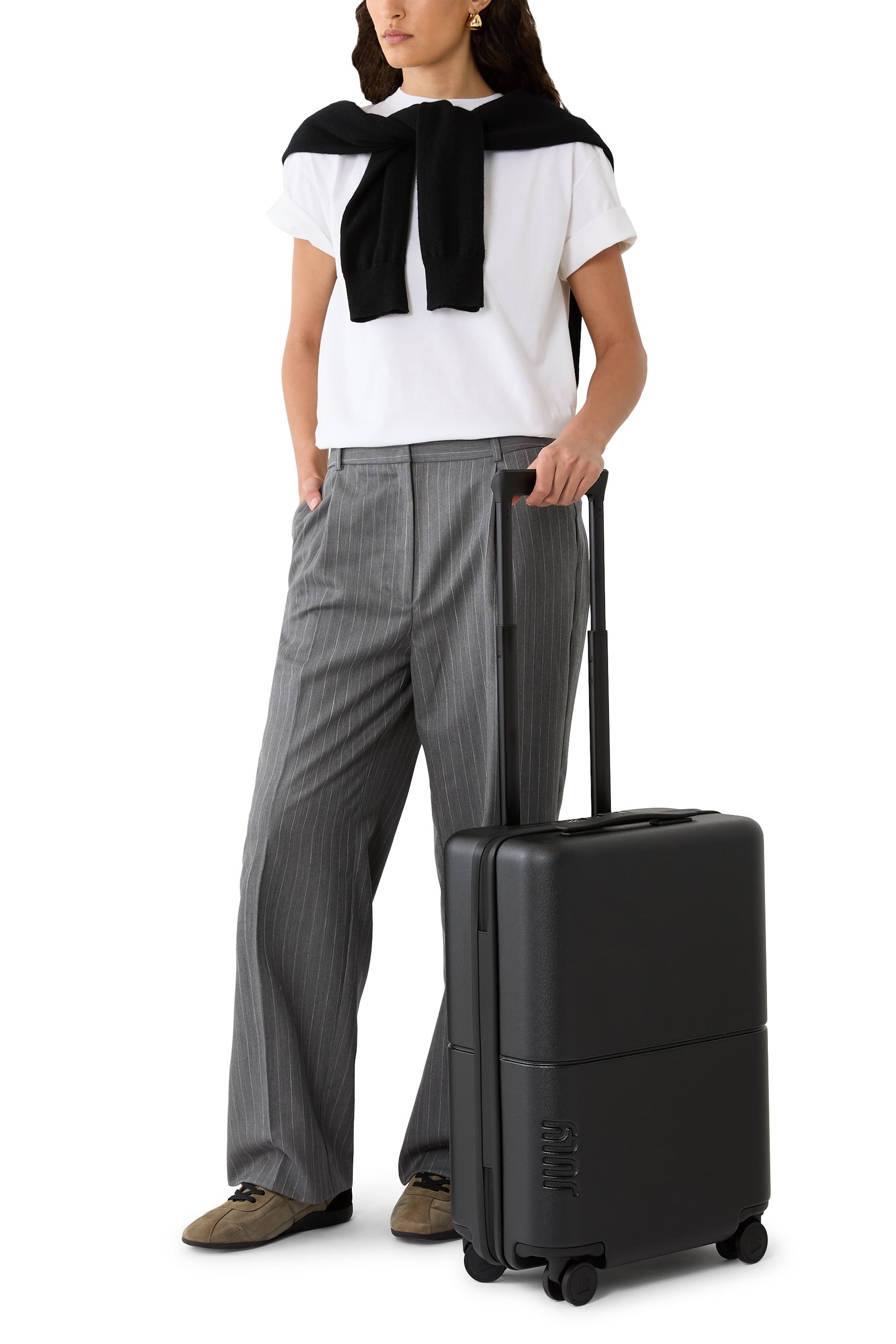 حقيبة مستحضرات أساسية محمولة