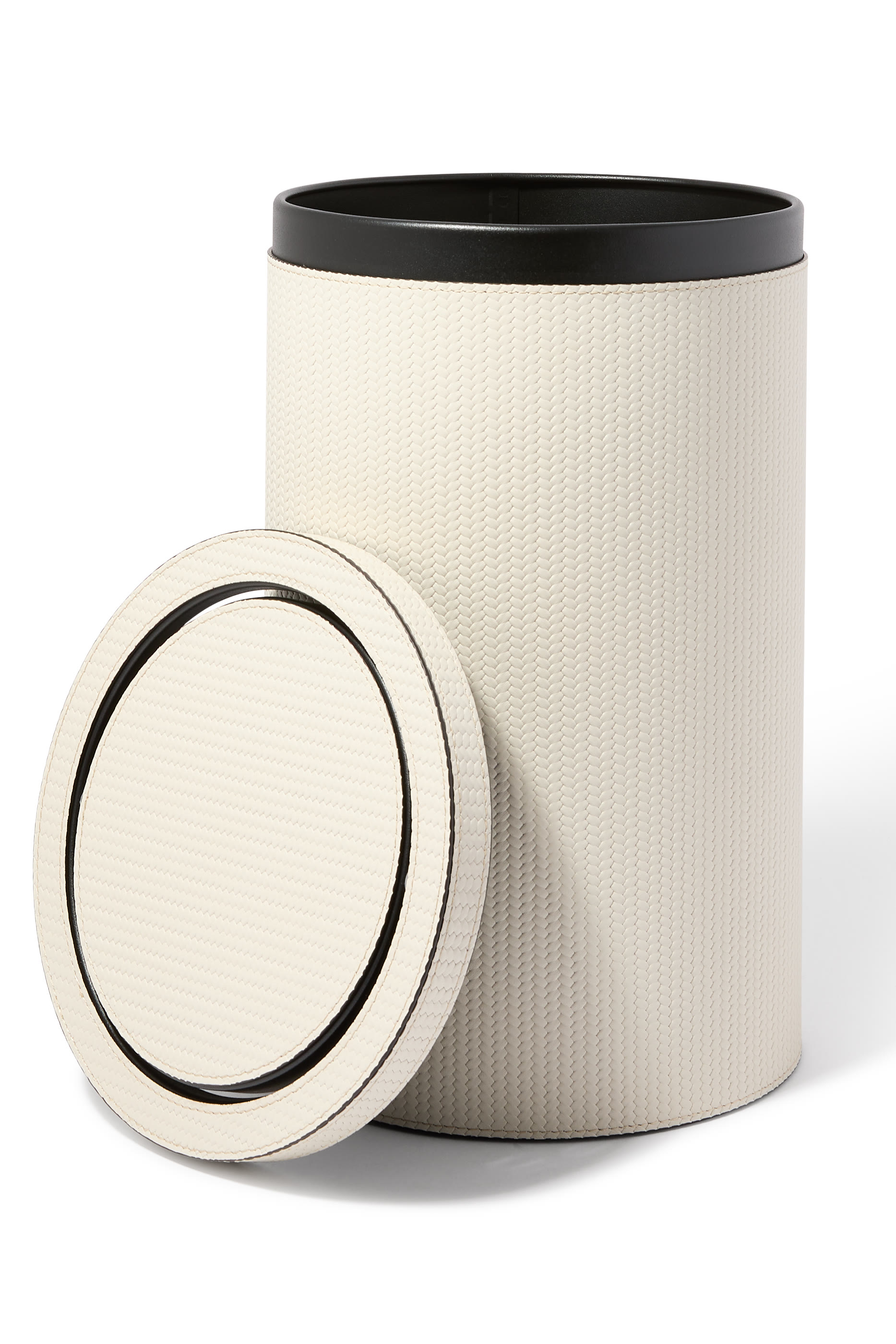 سلة مهملات معدن