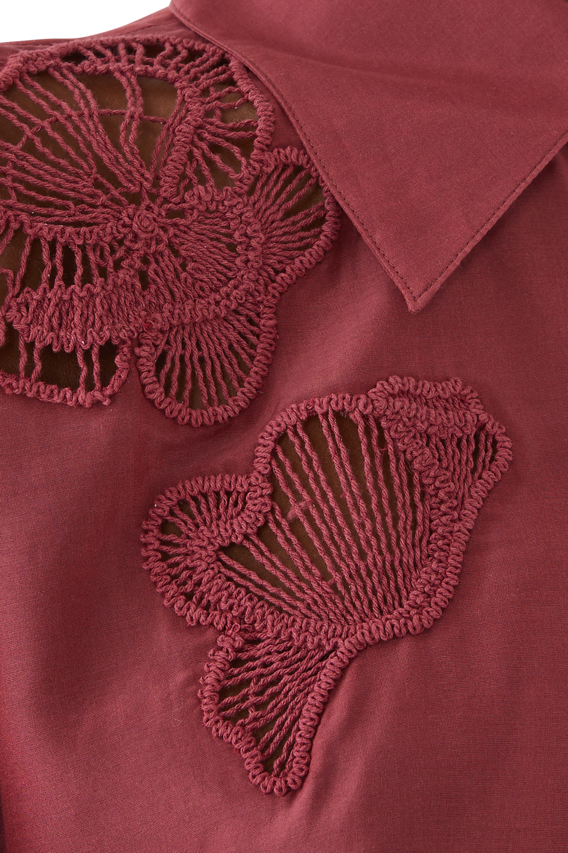 قميص أينسلي