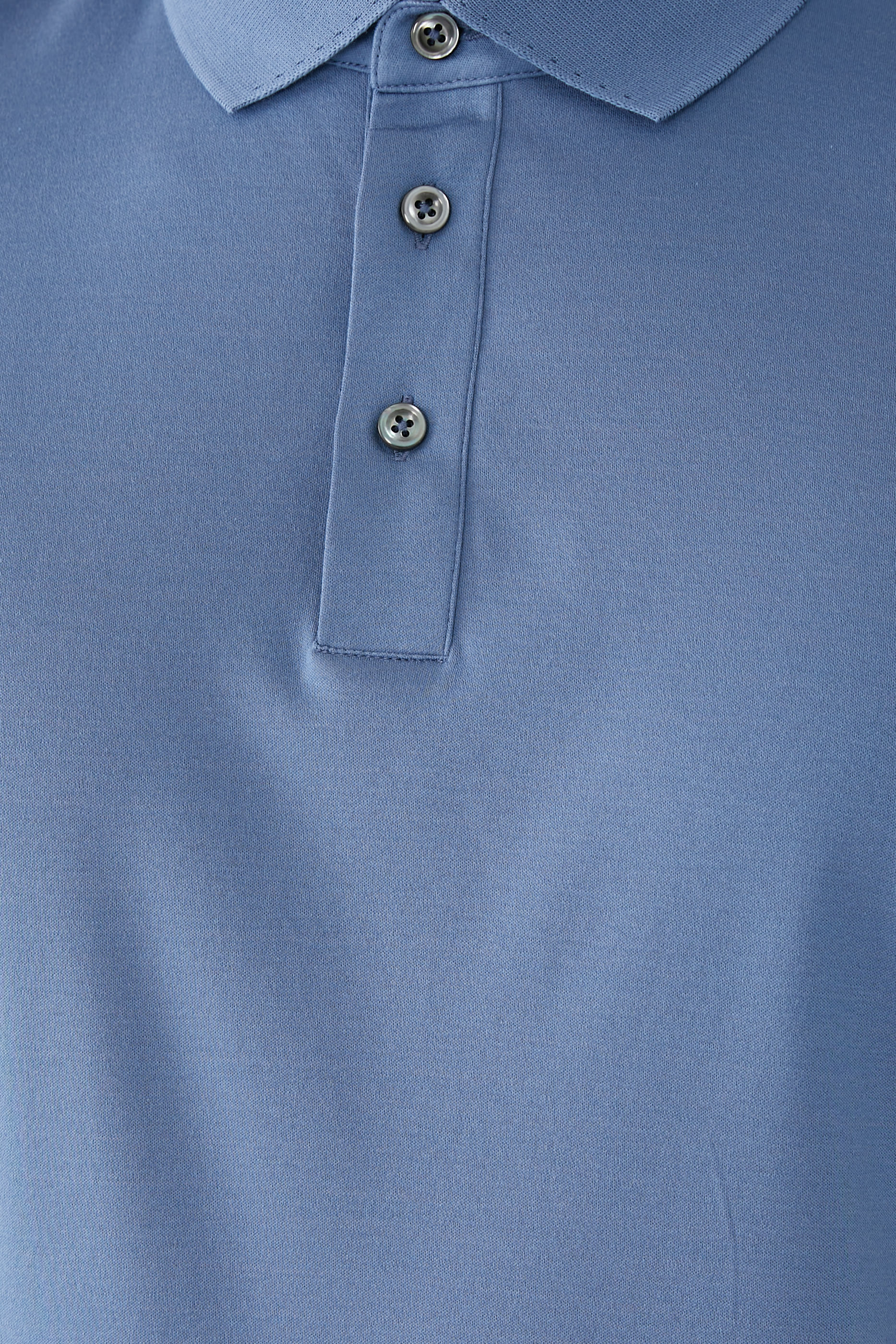 قميص بولو بأكمام قصيرة