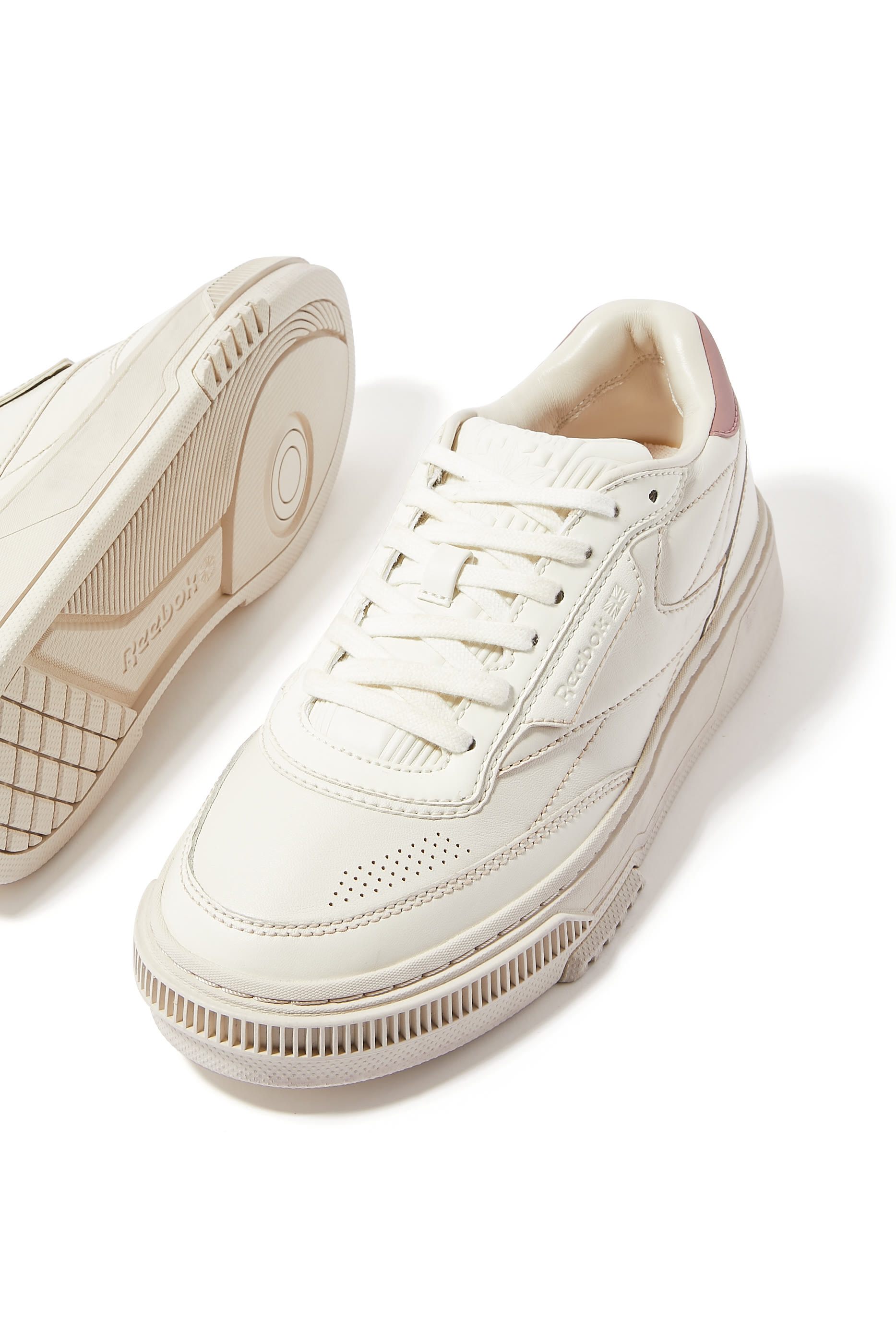 سنيكرز كلوب سي ال تي دي جلد