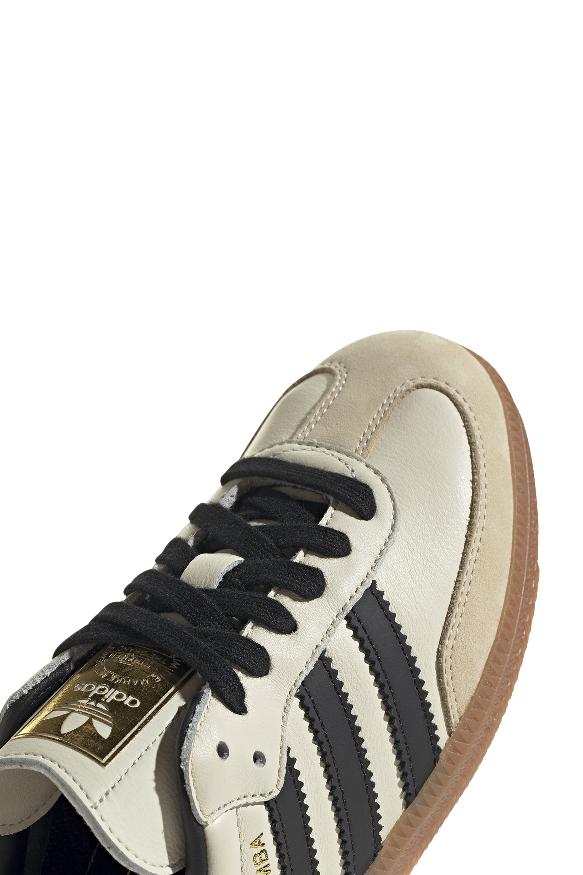 سنيكرز سامبا أو جي