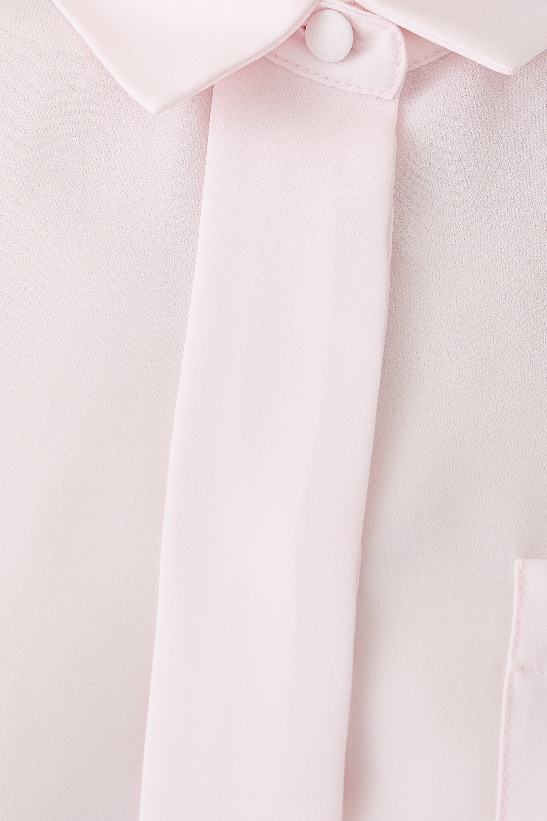 بلوزة بلا أكمام كريب انسيابي