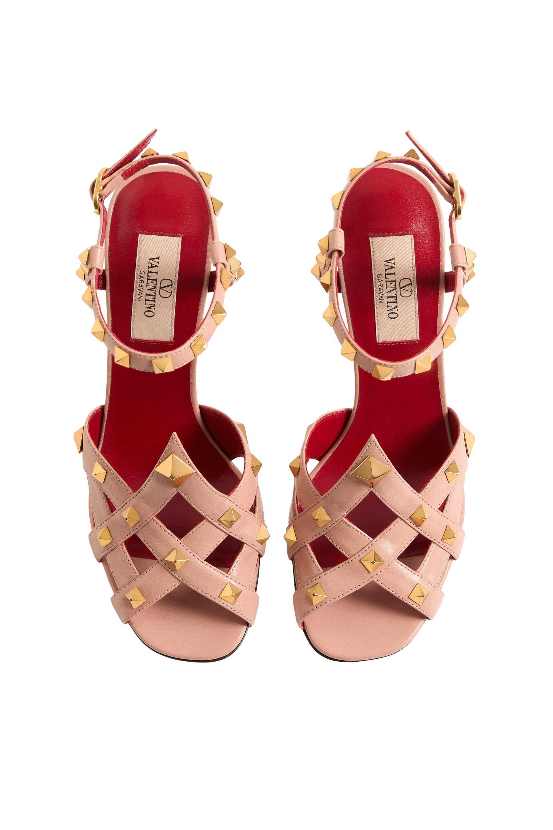 حذاء كلاسيكي 100 بحلي هرمية جلد جدي