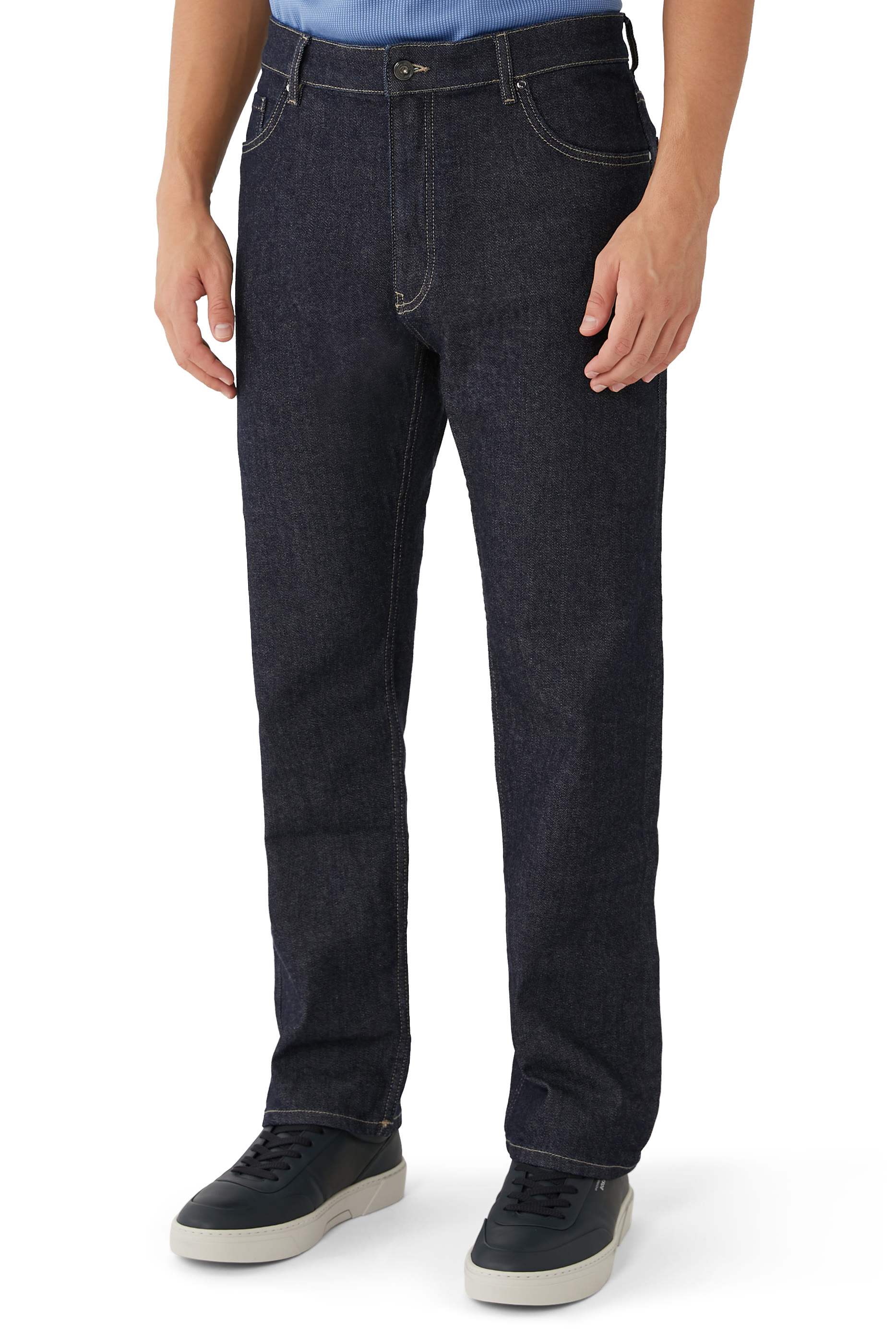 بنطال دنيم مطاطي بقصة عادية