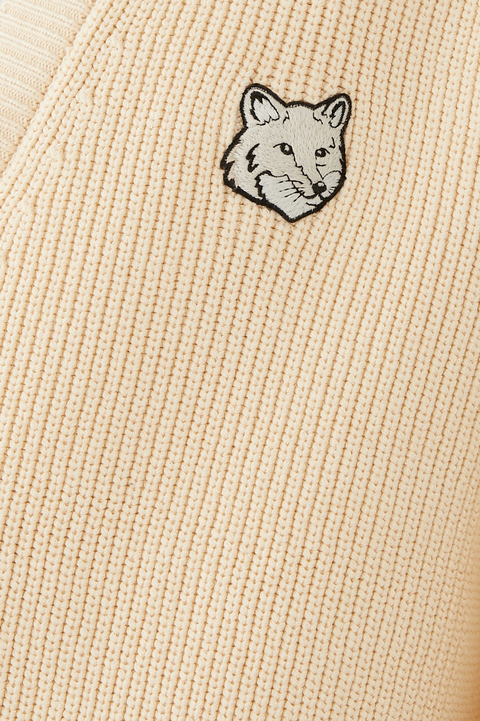 كارديجان كومفروت برقعة رأس ثعلب بارزة نسيج مضلع