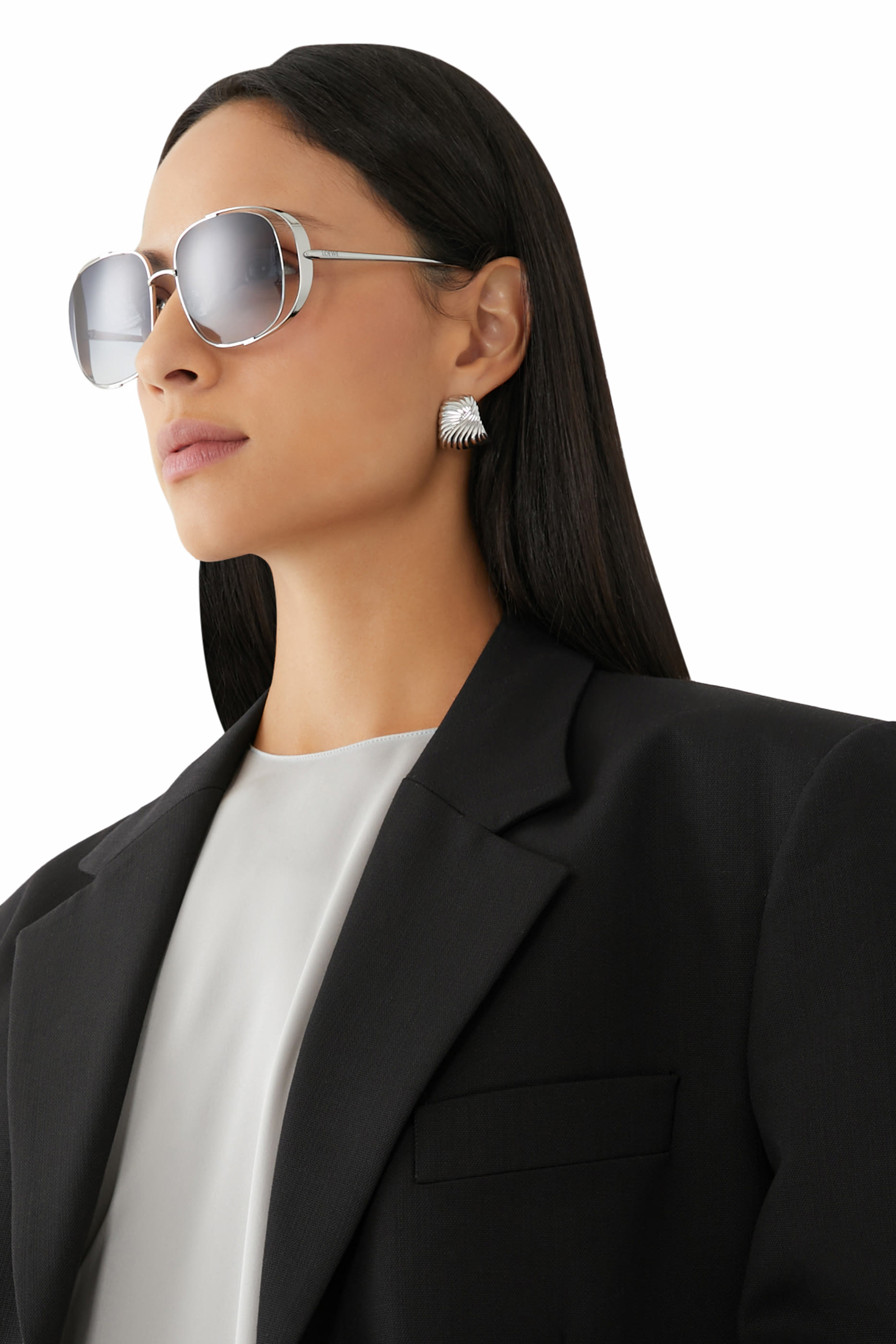 نظارة شمسية بإطار دائري