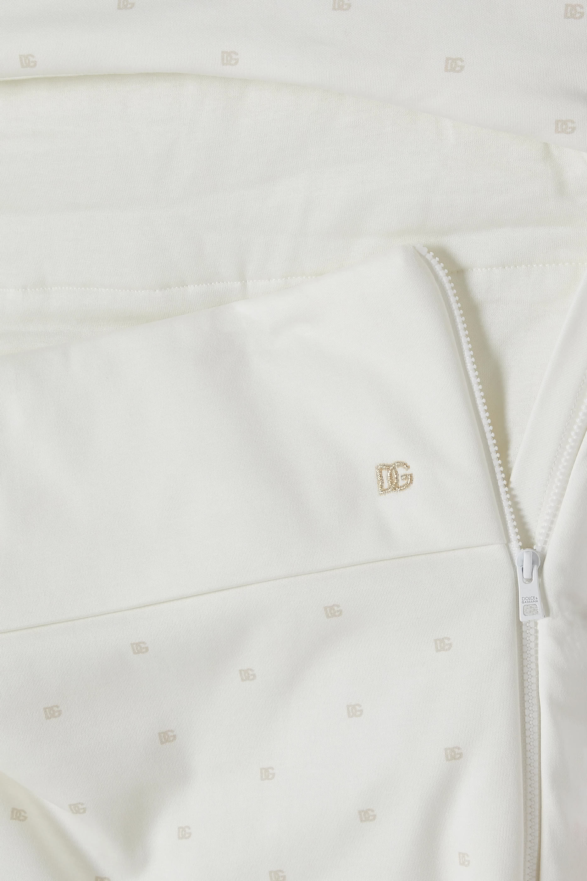 Kids Interlock Baby Nest with Logo and Polka Dots 