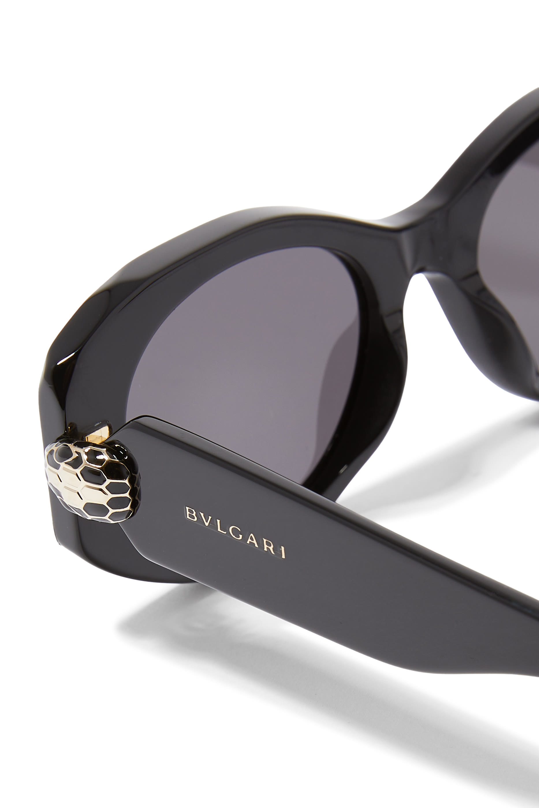 نظارة شمسية سيربنتي بإطار بيضاوي