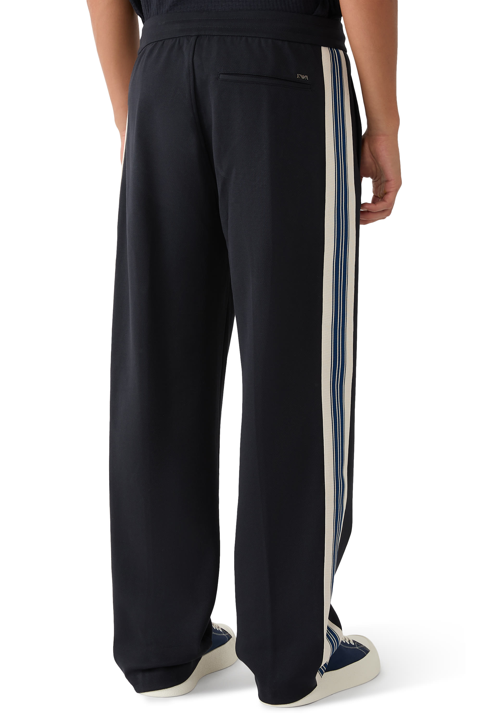 بنطال بشرائط شعار الماركة جيرسيه