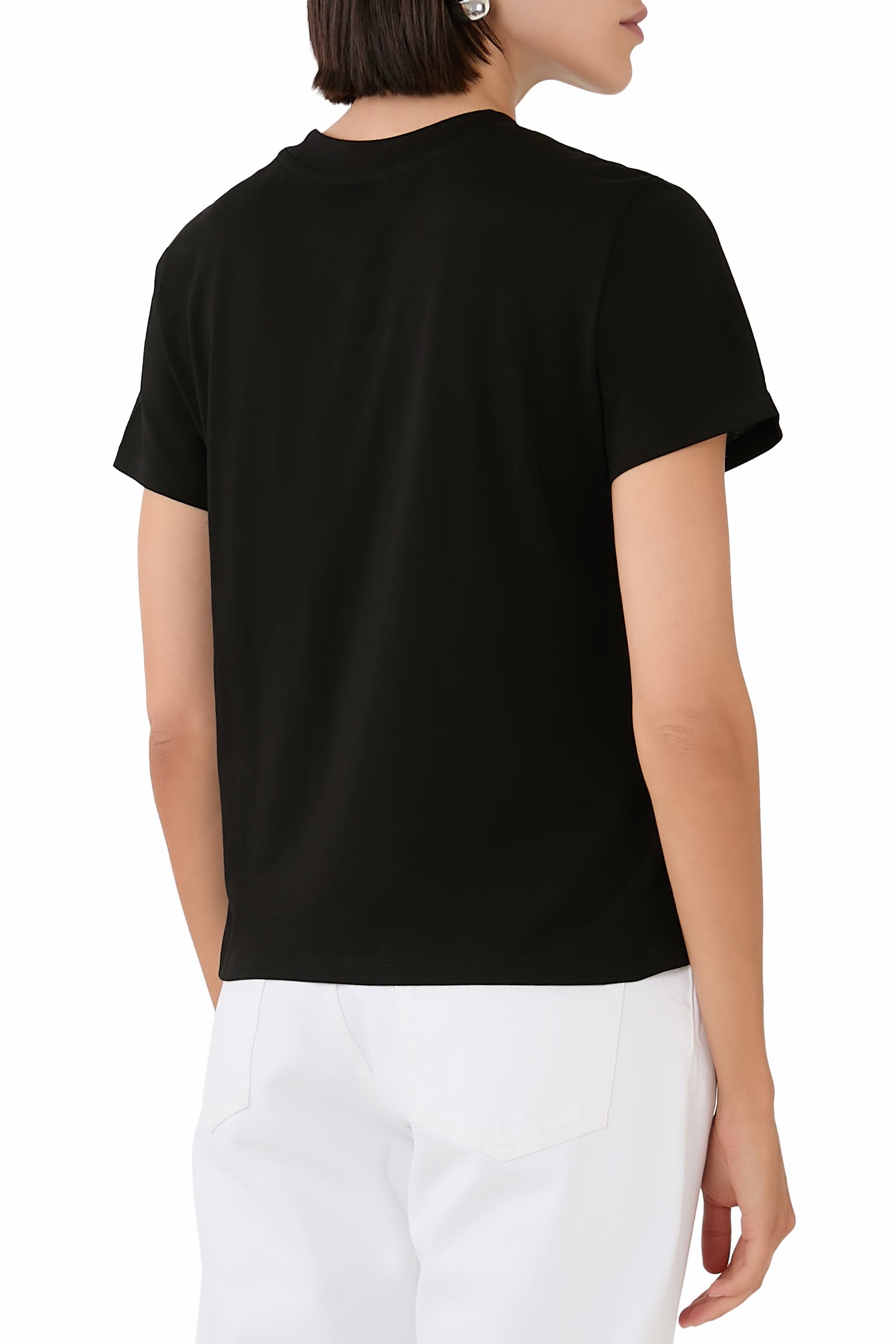 تيشيرت كلوب هاوس بشعار الماركة