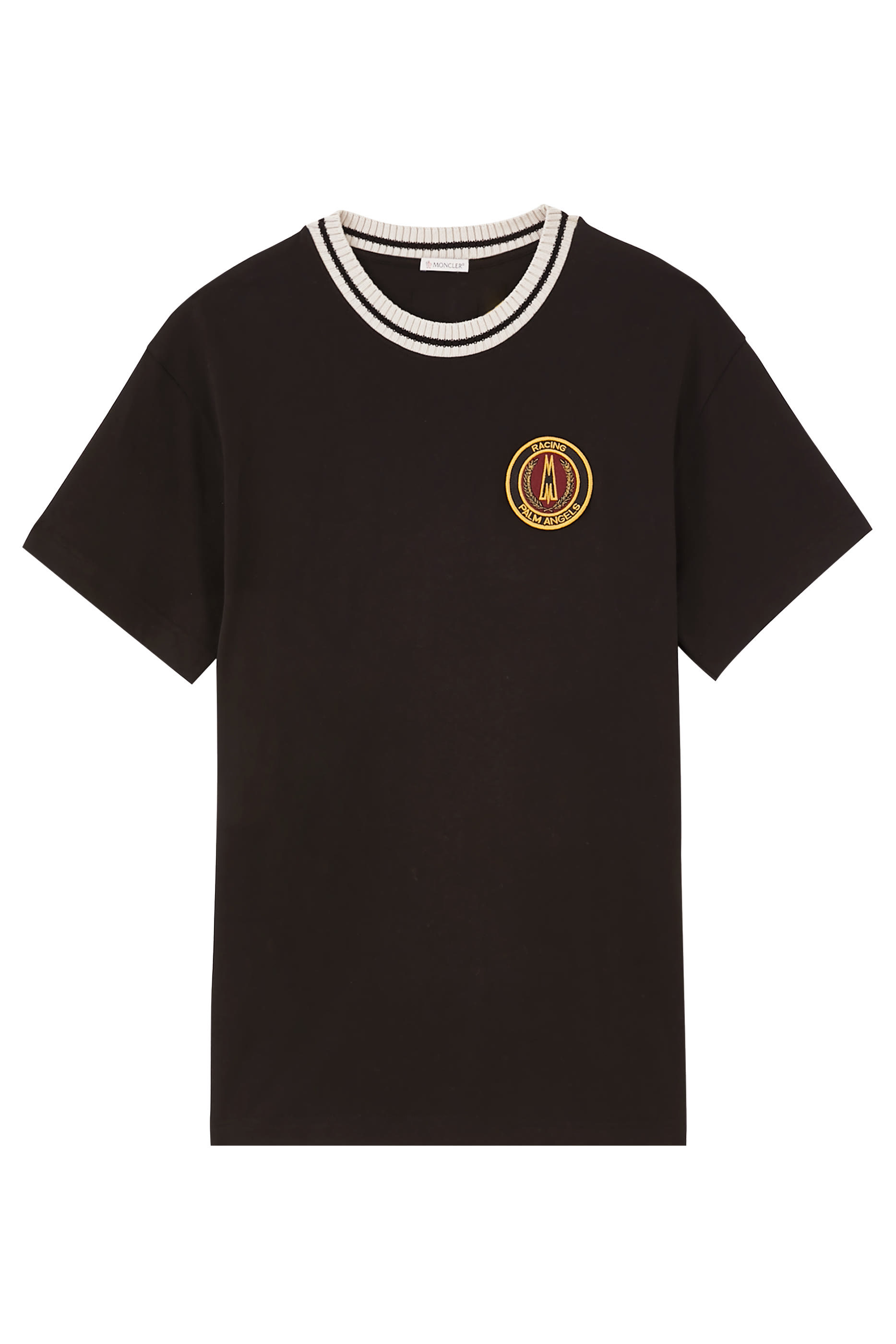 تيشيرت يرقعة شعار الماركة