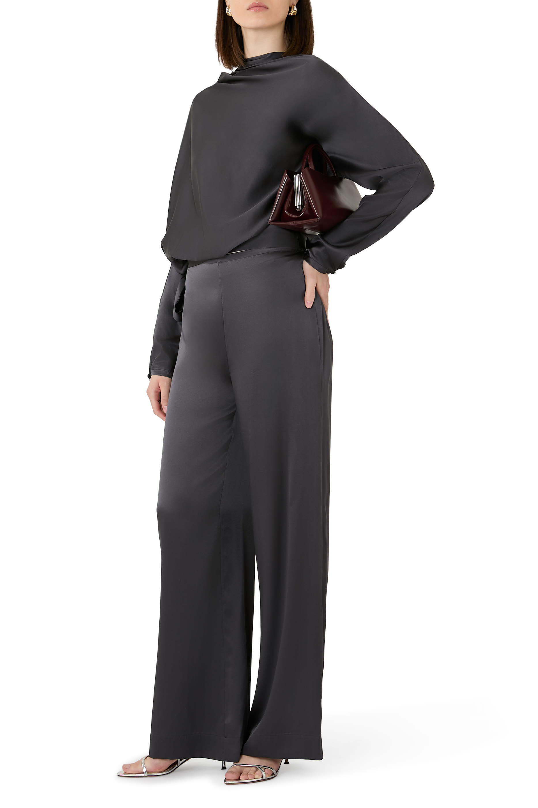 بلوزة فيبي حرير