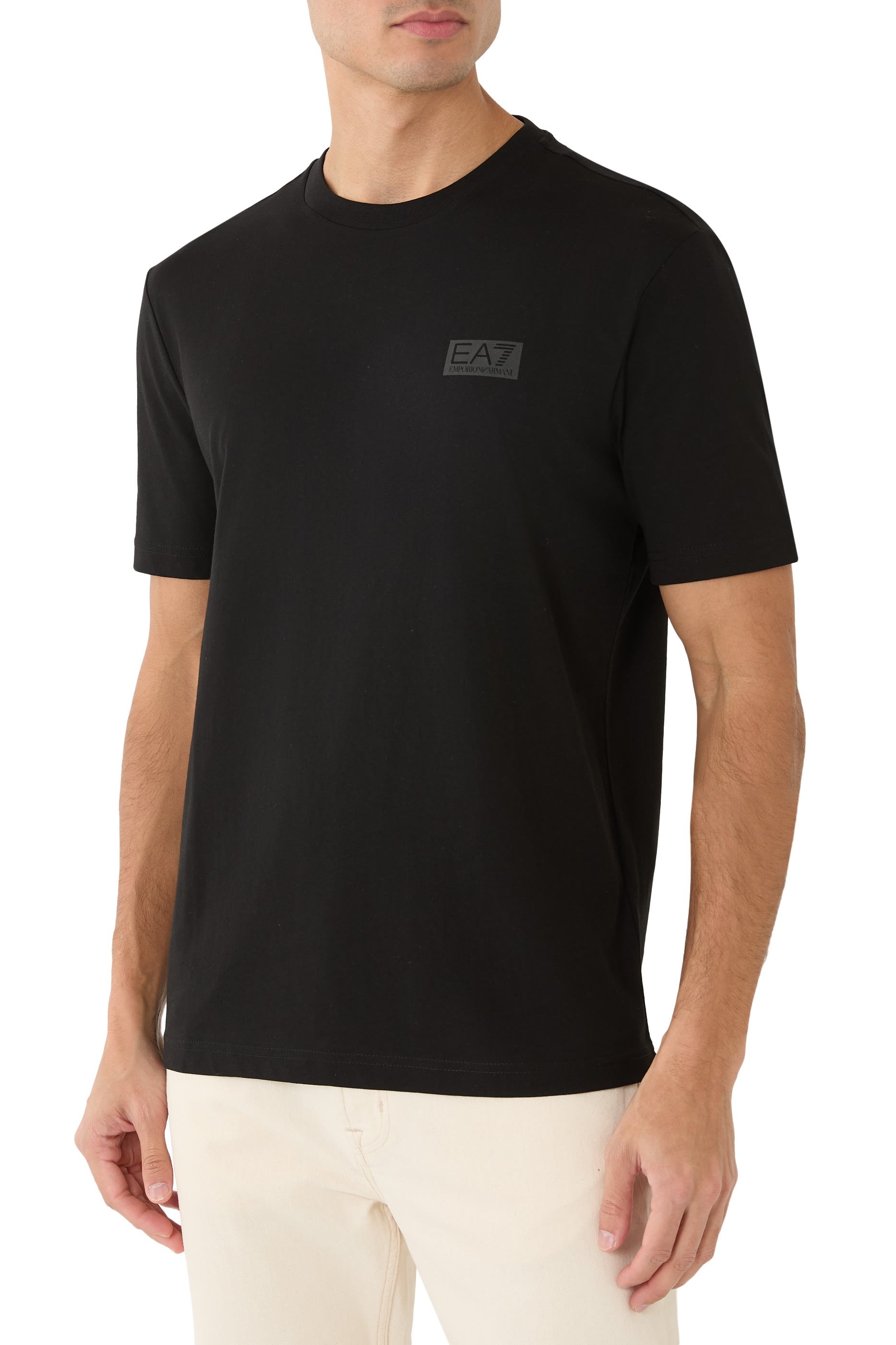 تيشيرت بشعار الماركة