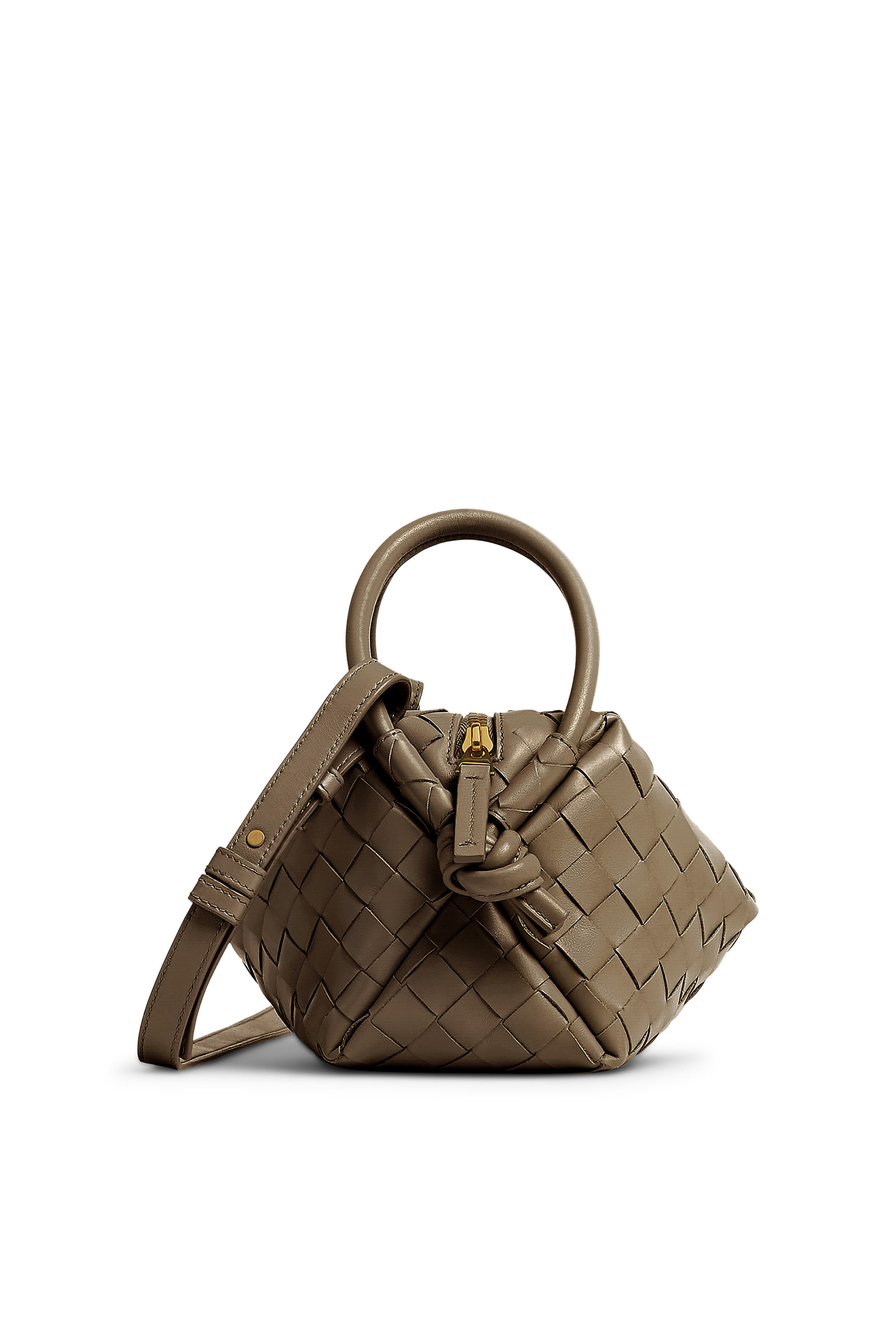 حقيبة كروس لوب صغيرة جلد مجدول