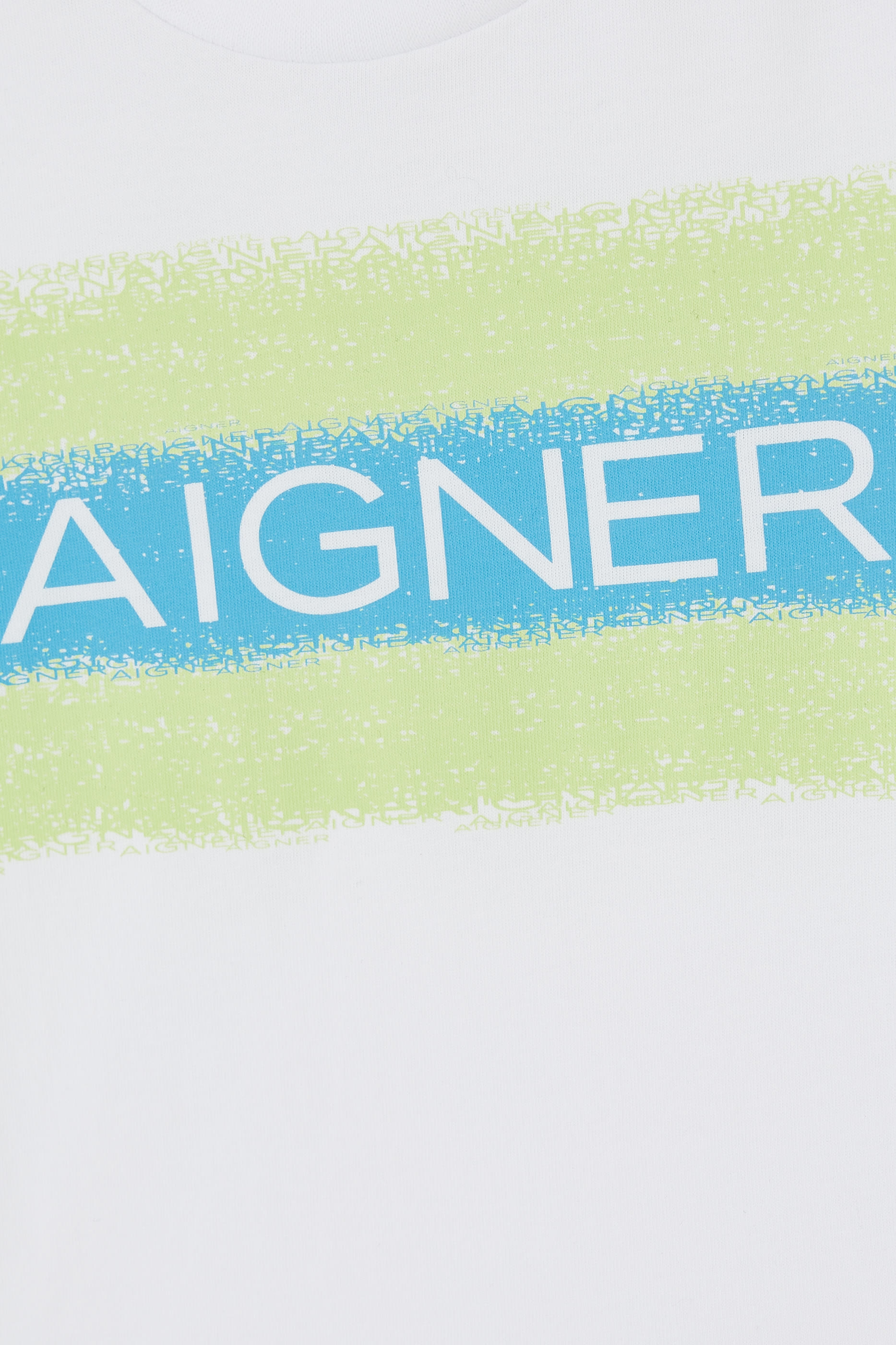 تيشيرت بشعار الماركة للأطفال