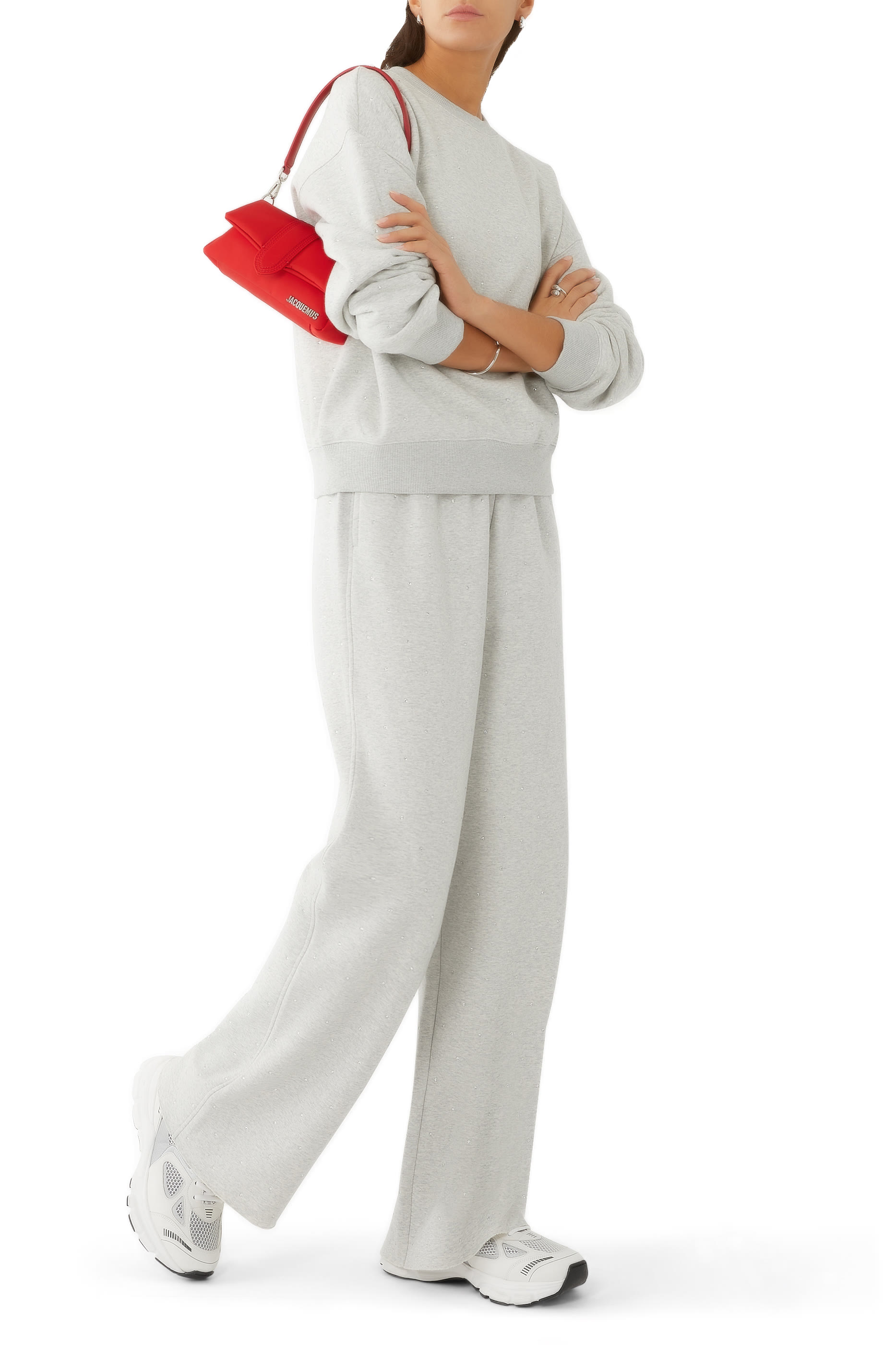 سويت شيرت مرصع بالكريستال