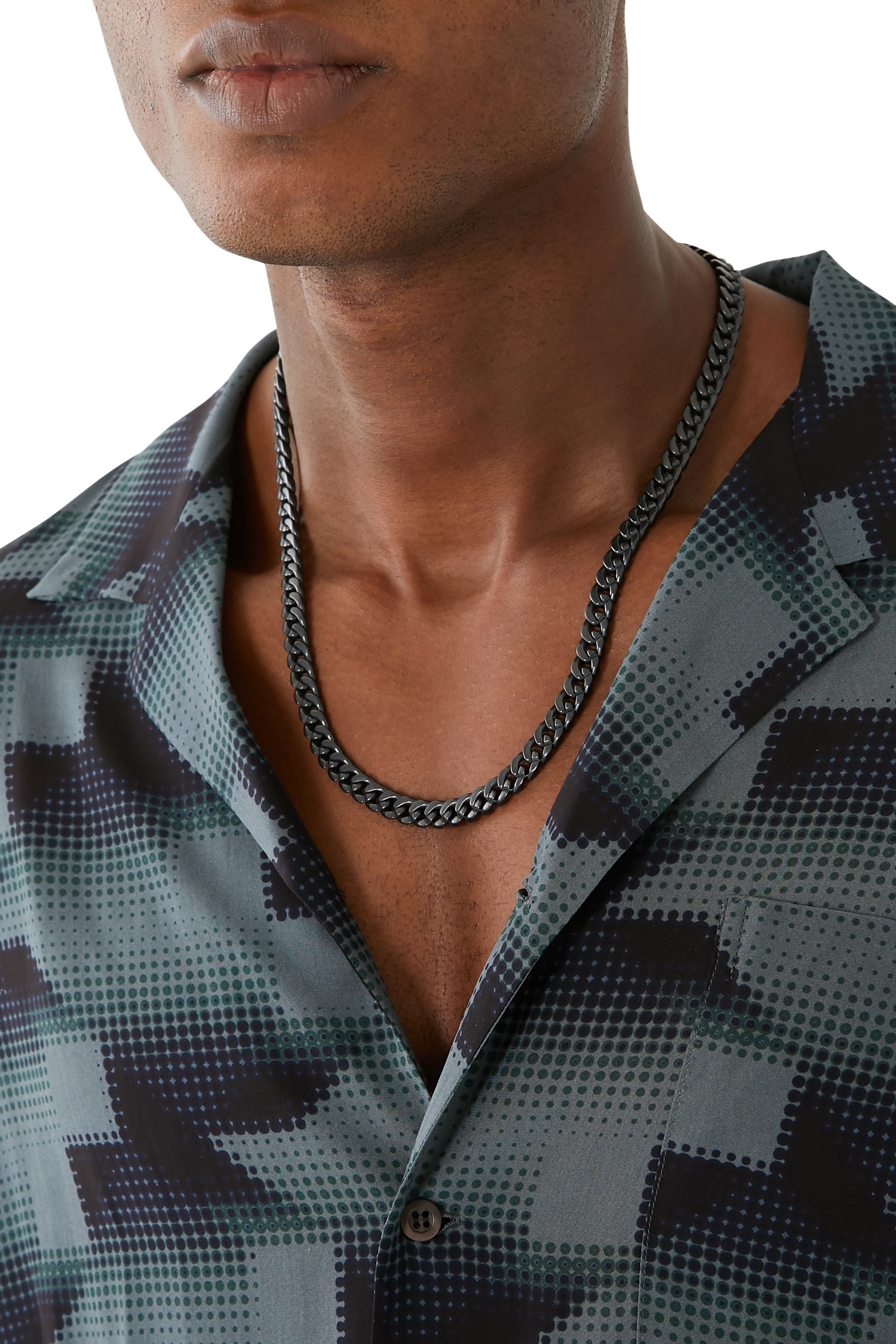 قلادة بتصميم سلسلة بحلقات سميكة