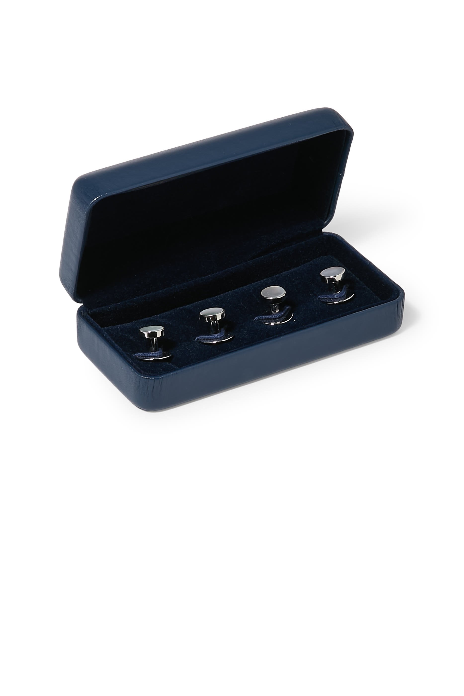 أزرار مزينة بعرق اللؤلؤ