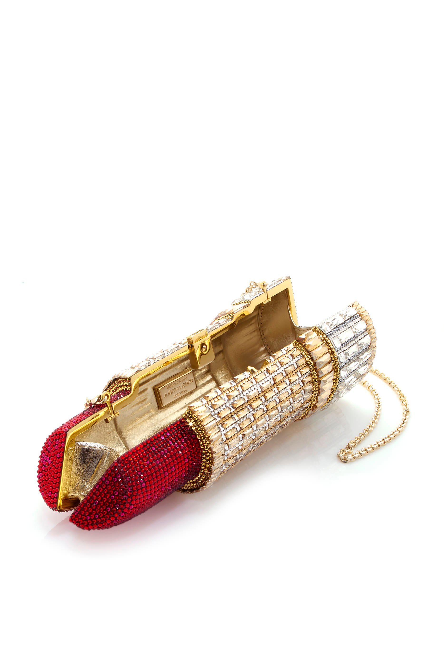 كلاتش فاتن على شكل أحمر شفاه