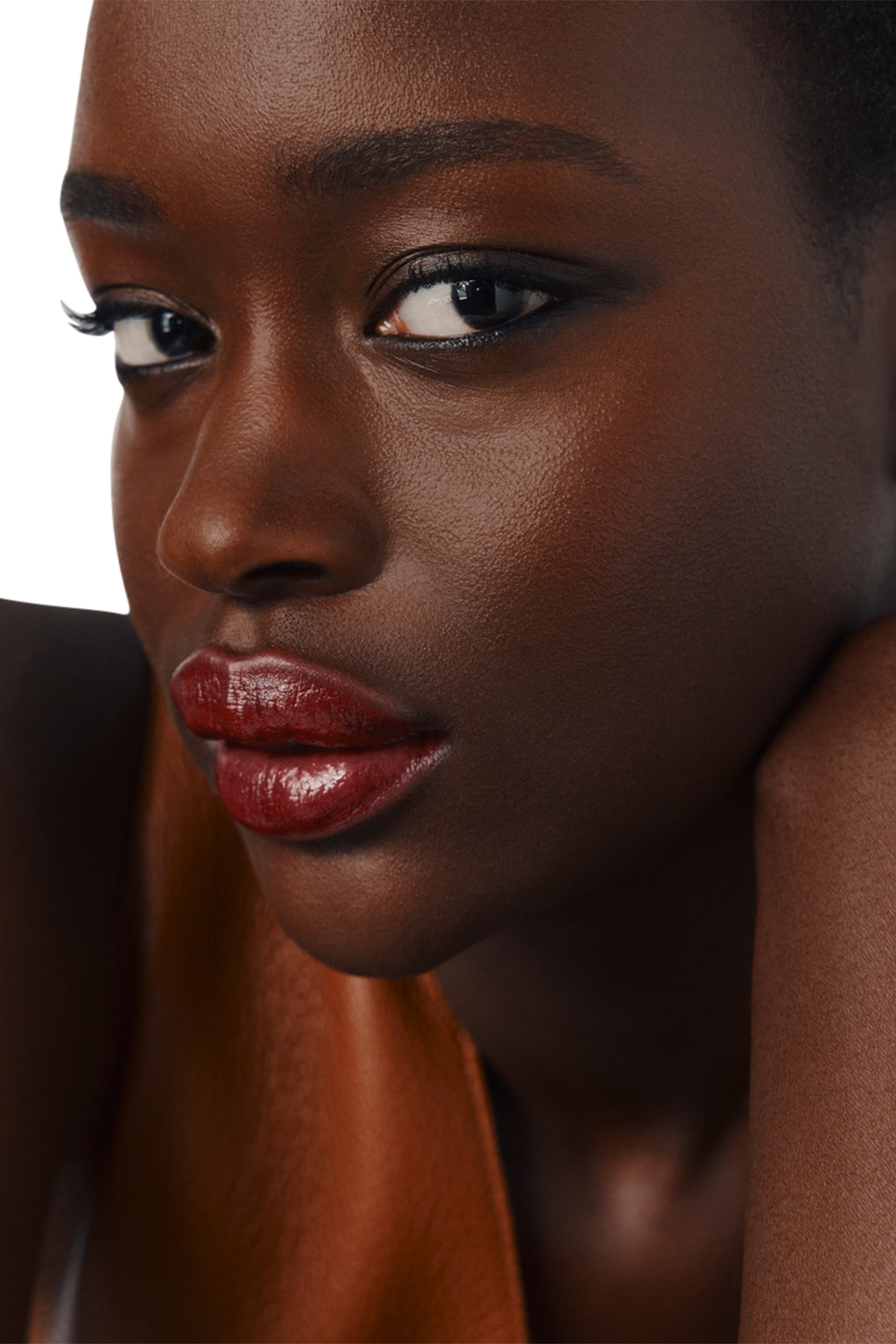 أحمر شفاه حريري لامع Rouge Herm&egrave;s