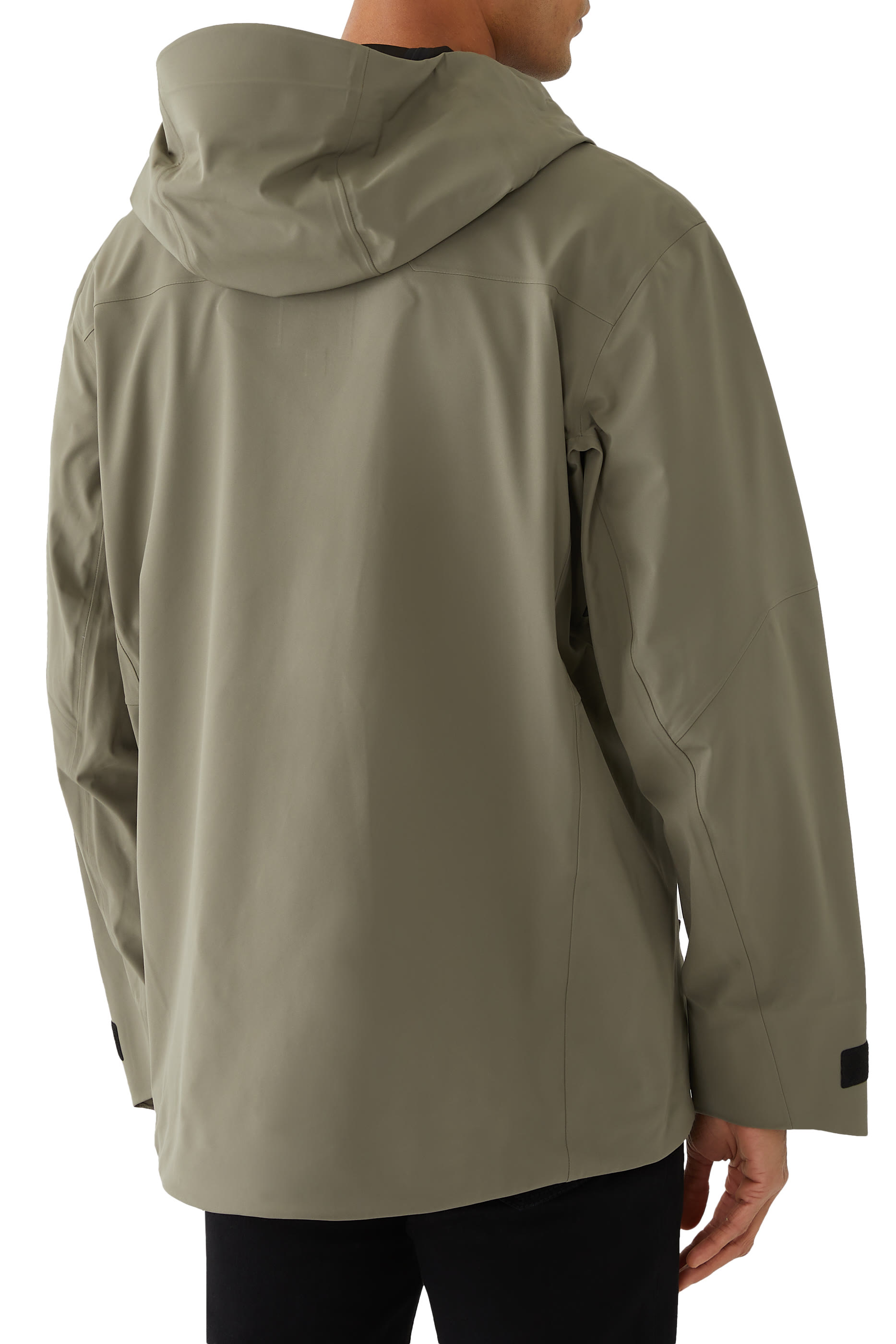 جاكيت روبرت للمطر