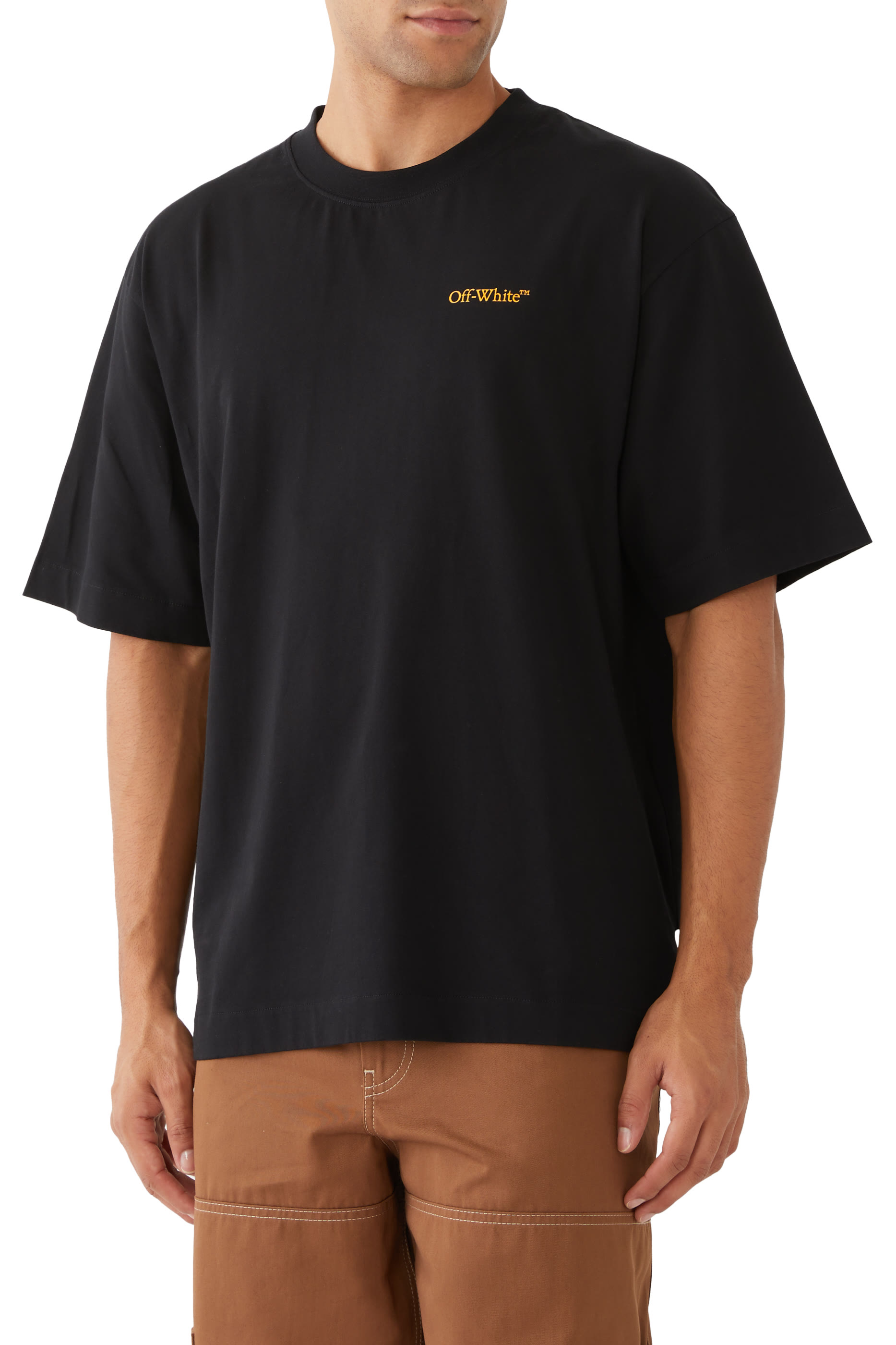 تيشيرت بشعار الماركة