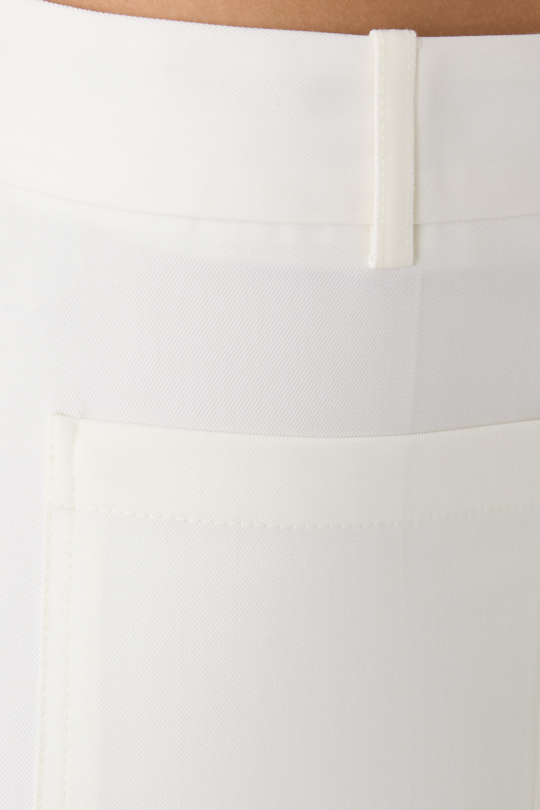 بنطال ألينا 