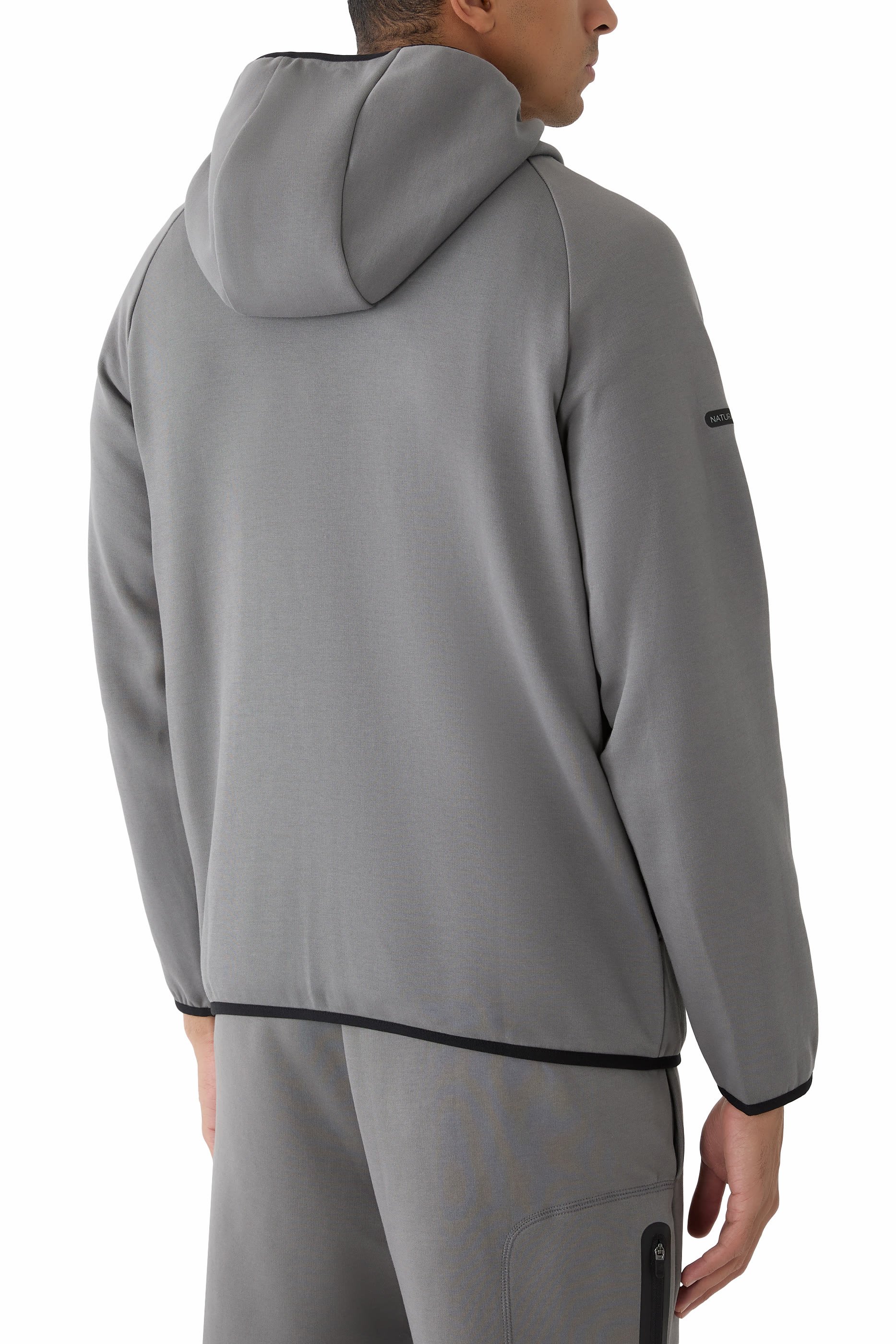 هودي بشعار الماركة