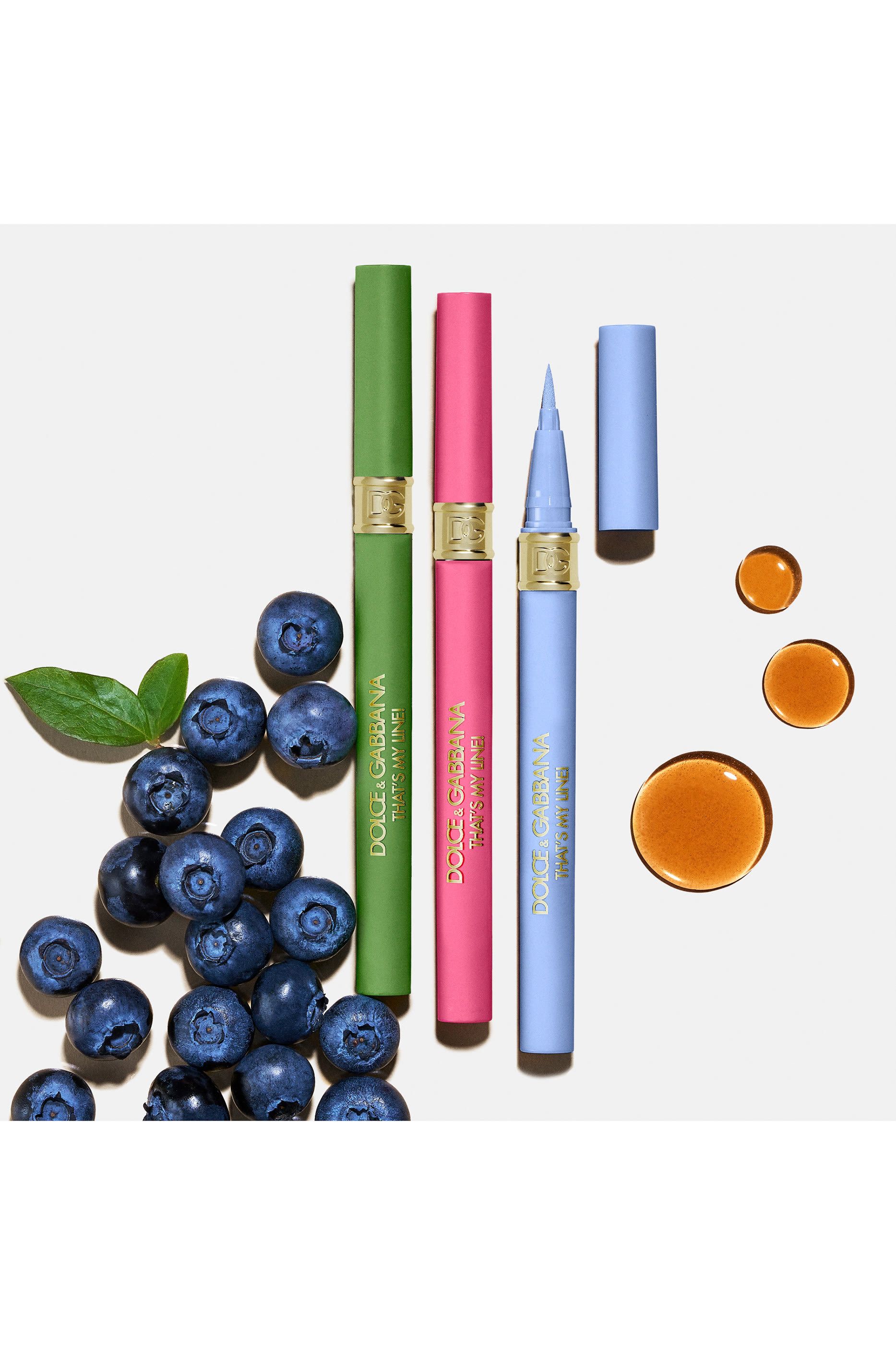 قلم تحديد عيون ذاتس ماي لاين