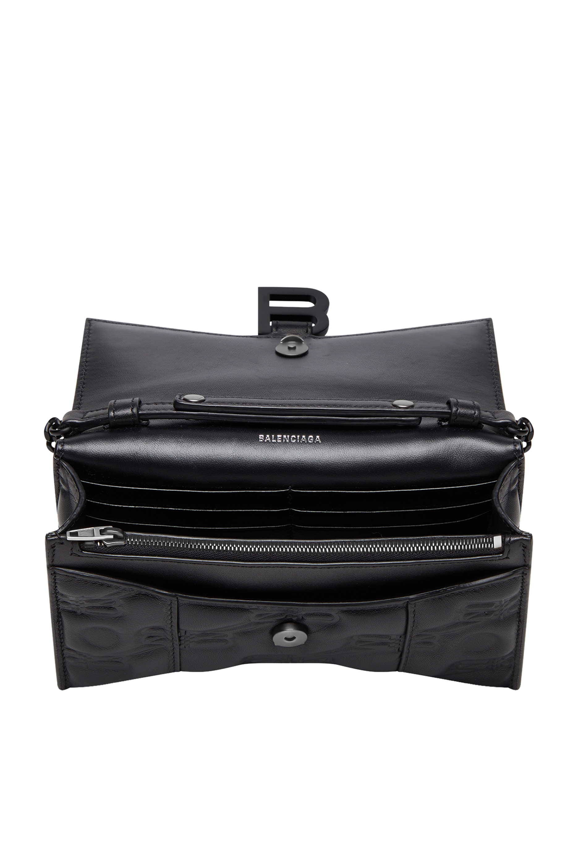 Hourglass Wallet With Chain