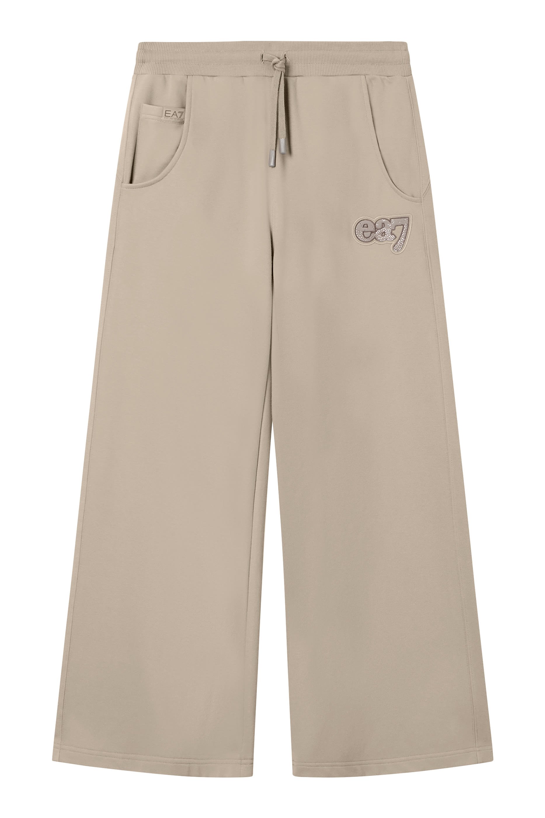 بنطال بشعار الماركة