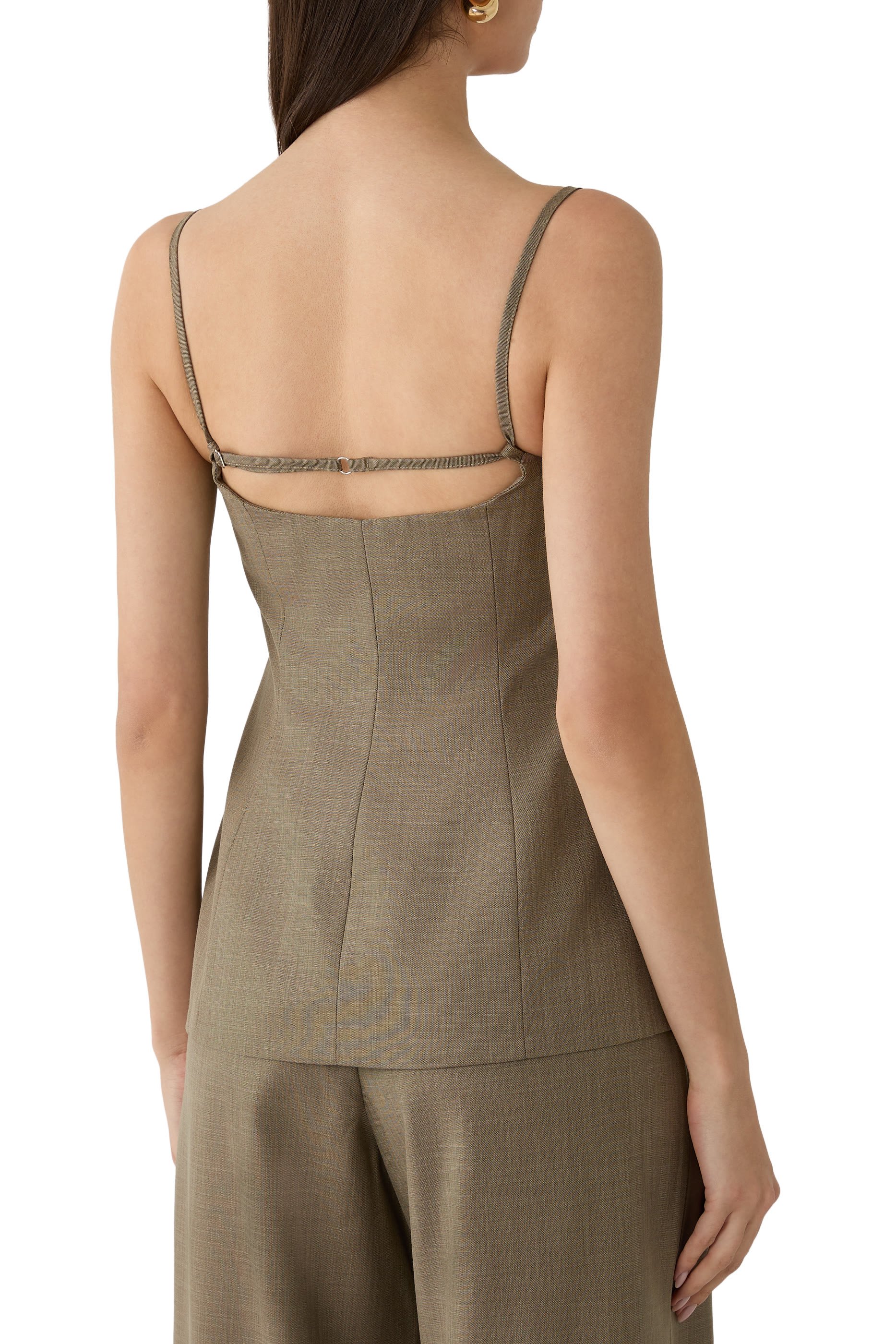 بلوزة أشر بقصة مريحة