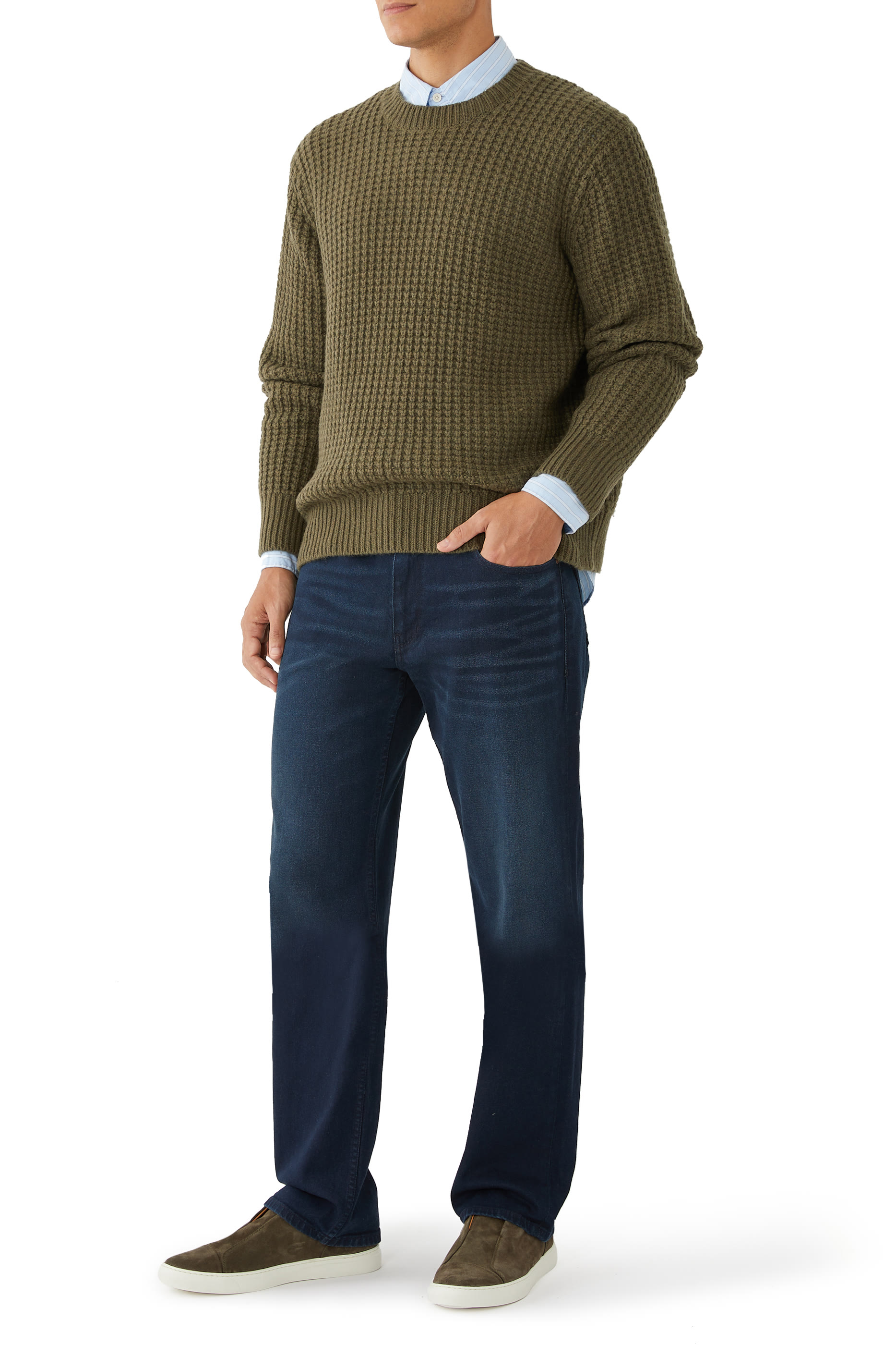 كنزة بياقة ضيقة بنسيج متشابك سميك