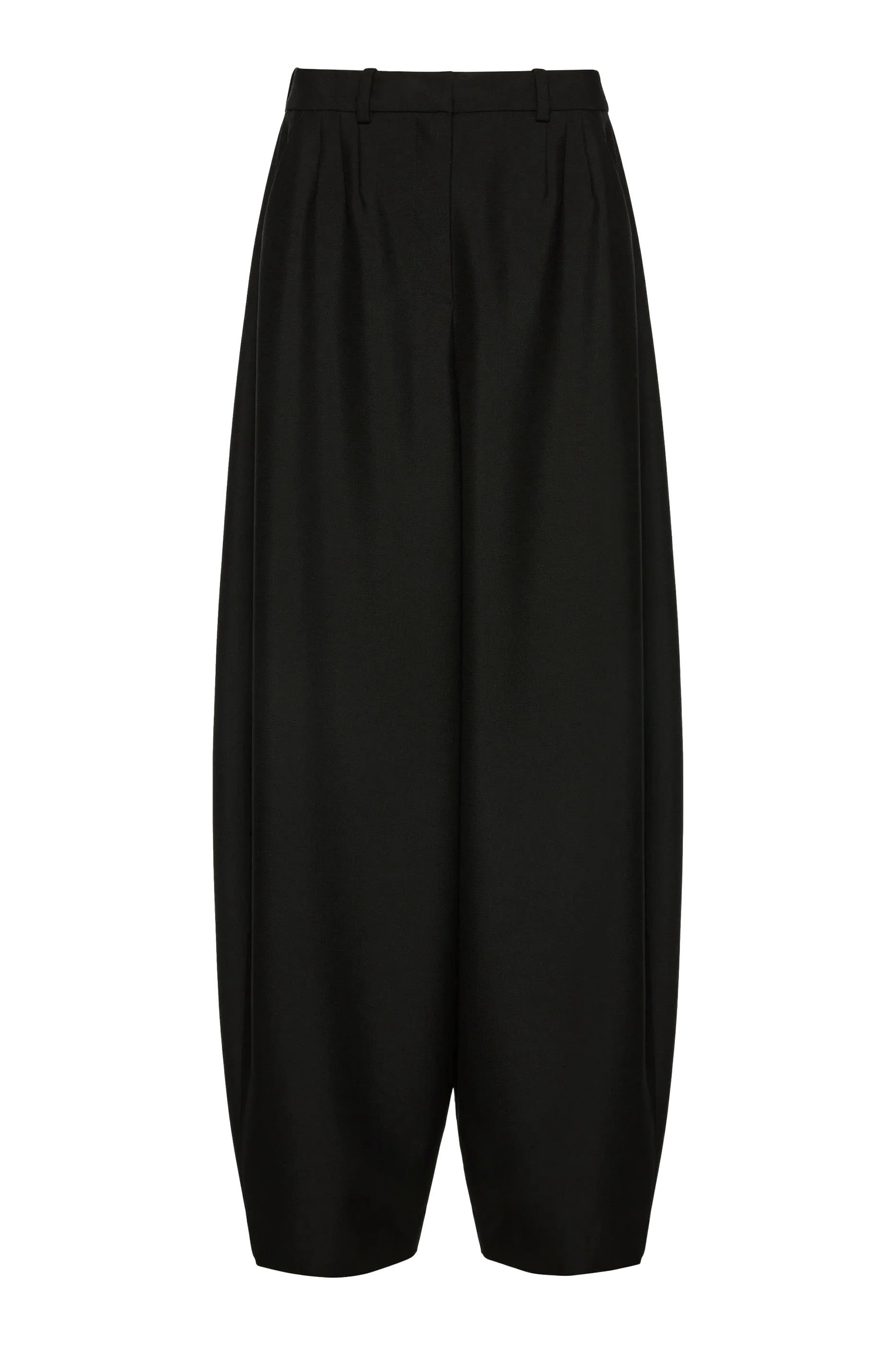 بنطال بقصة منفوخة